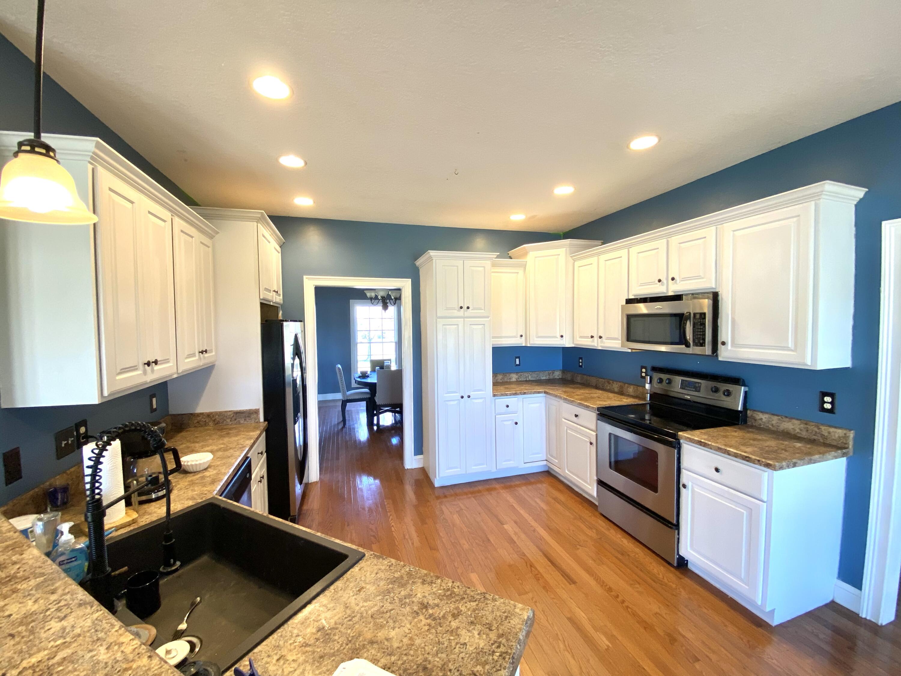 270 Mckenna Drive Property Photo 12