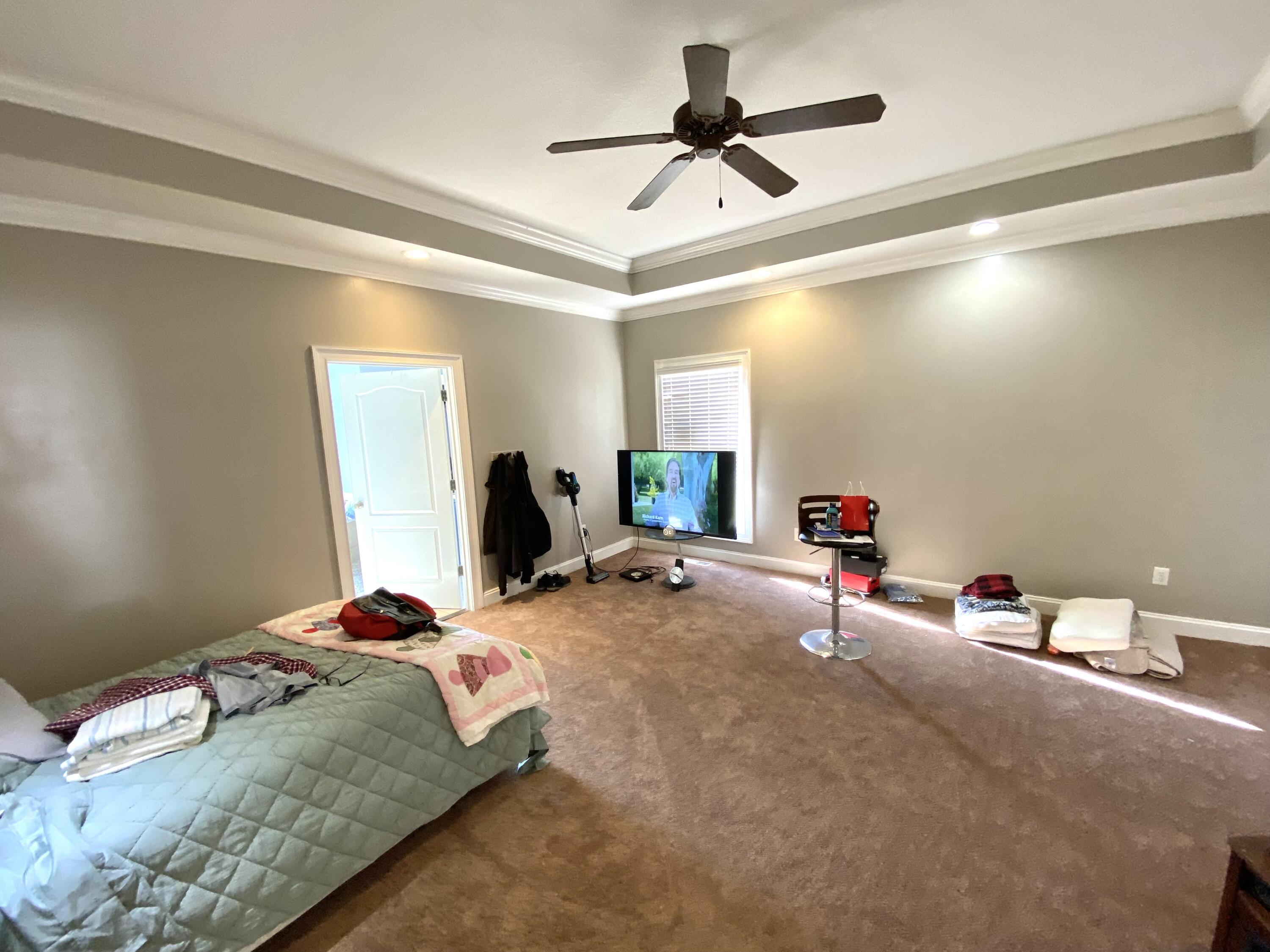 270 Mckenna Drive Property Photo 18