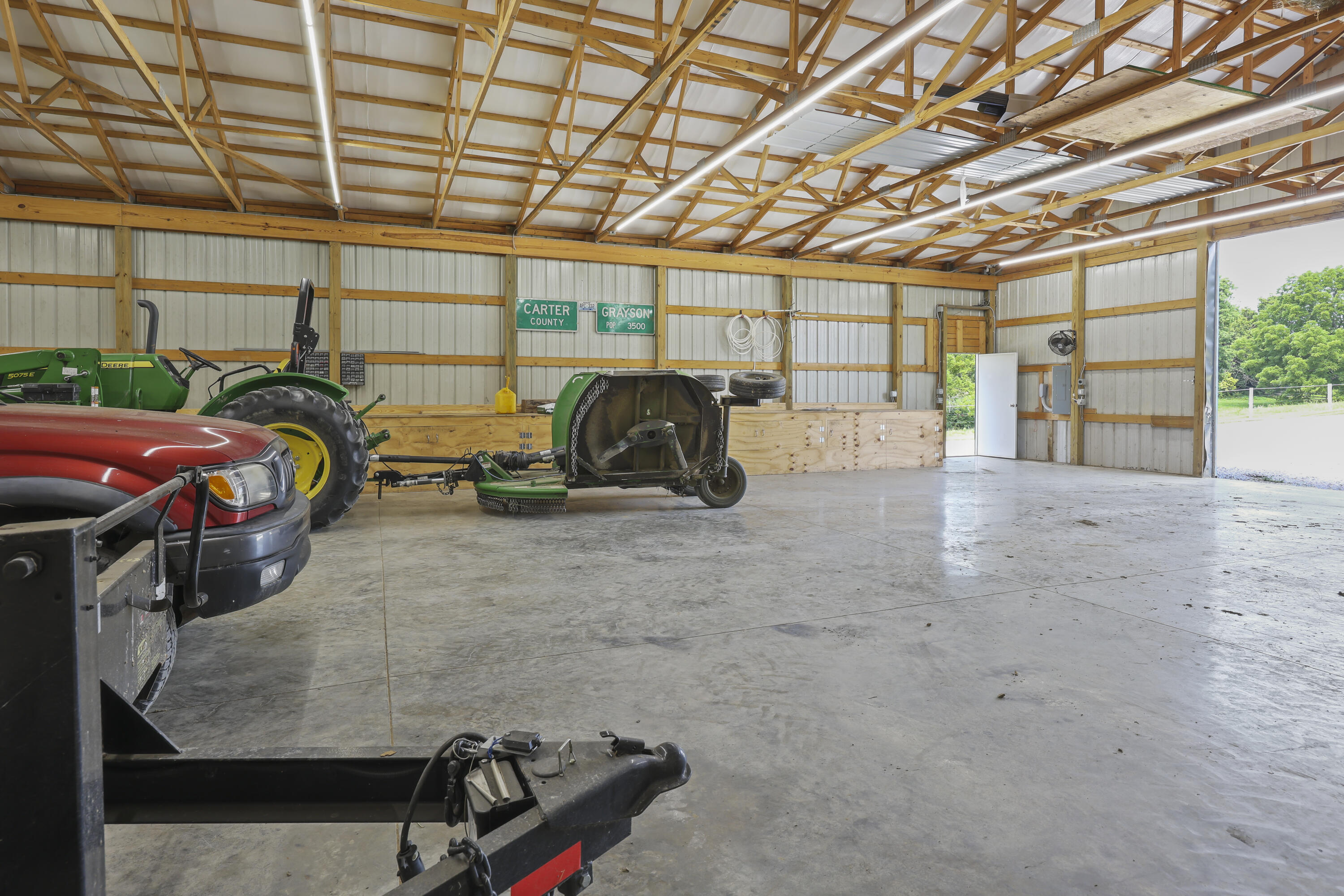 1679 Pleasant Spring Road Property Photo 4