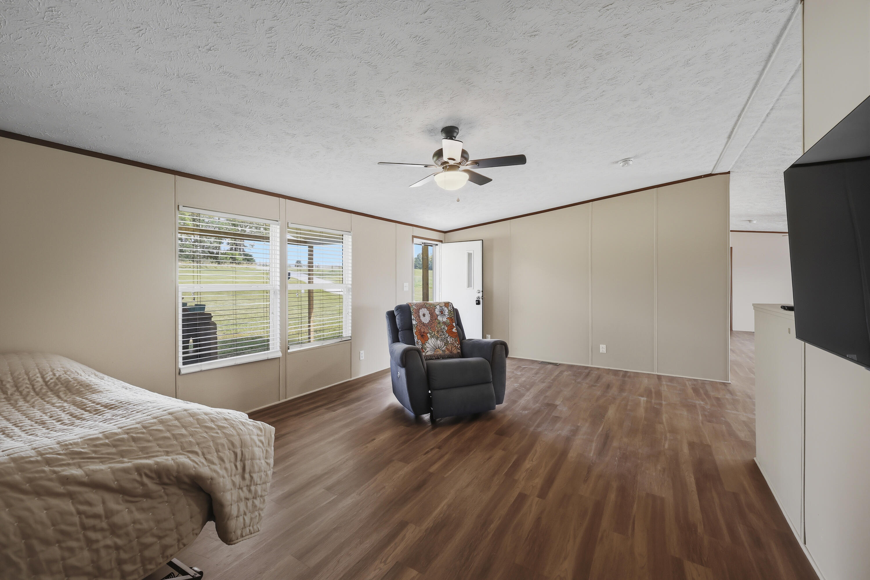 1679 Pleasant Spring Road Property Photo 21