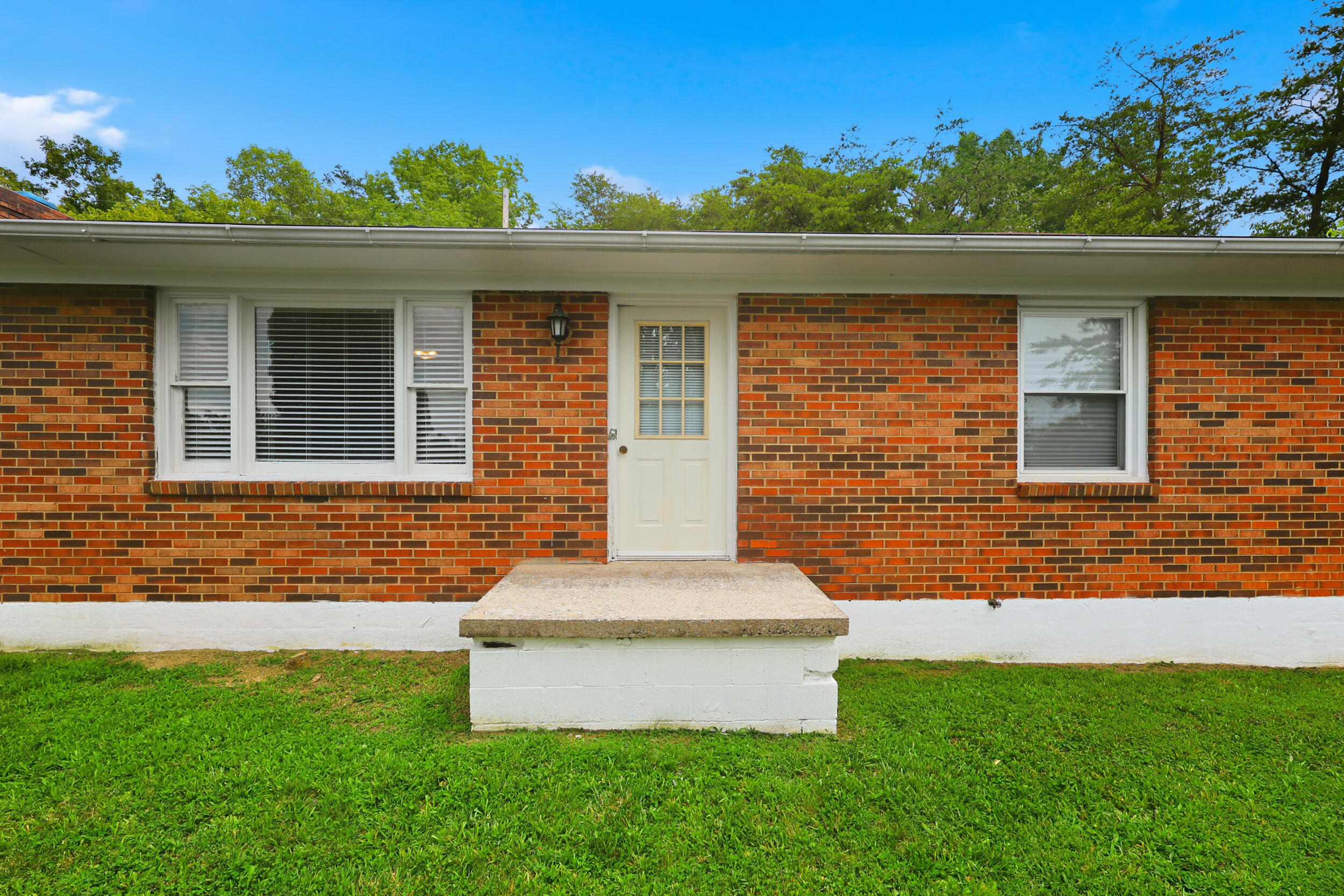 104 Crouch Lane Property Photo 8