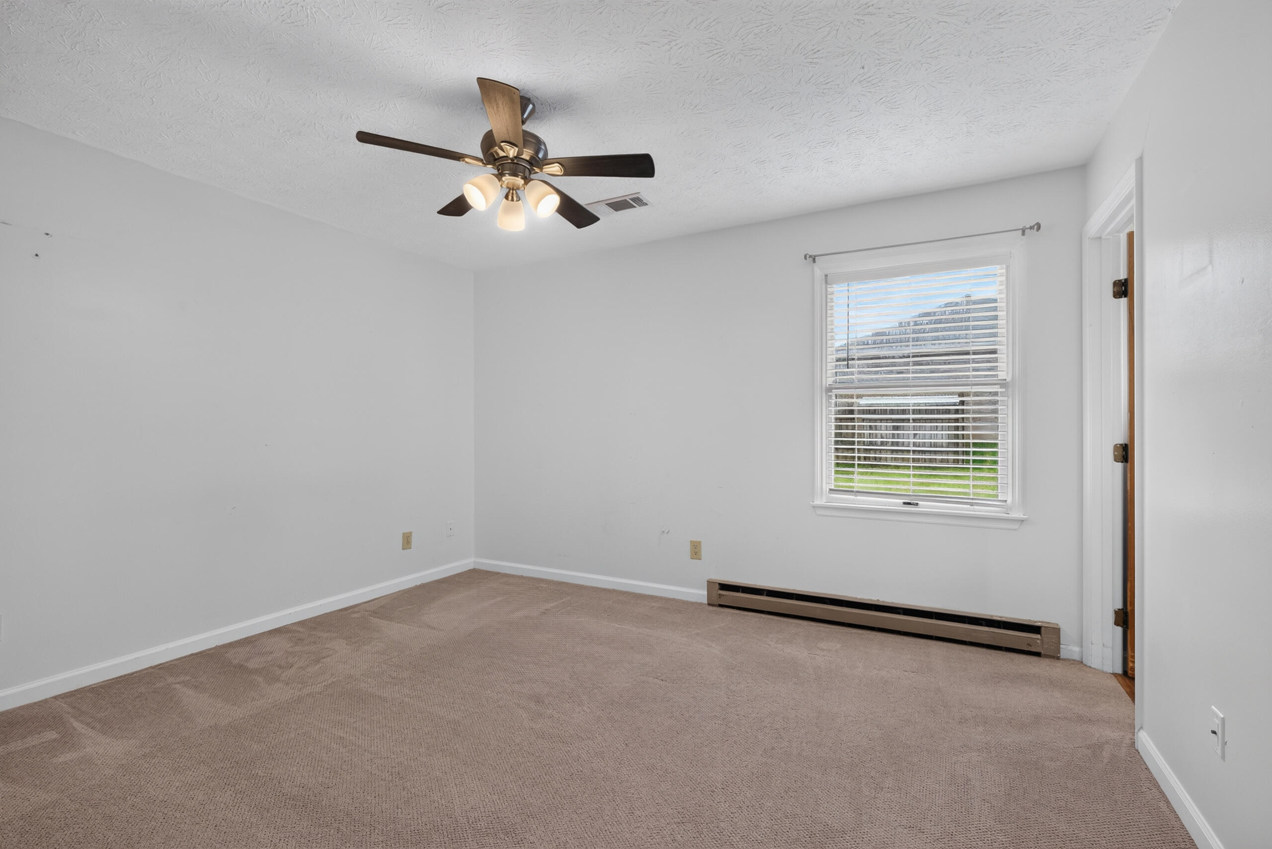 625 Tocher Drive Property Photo 18