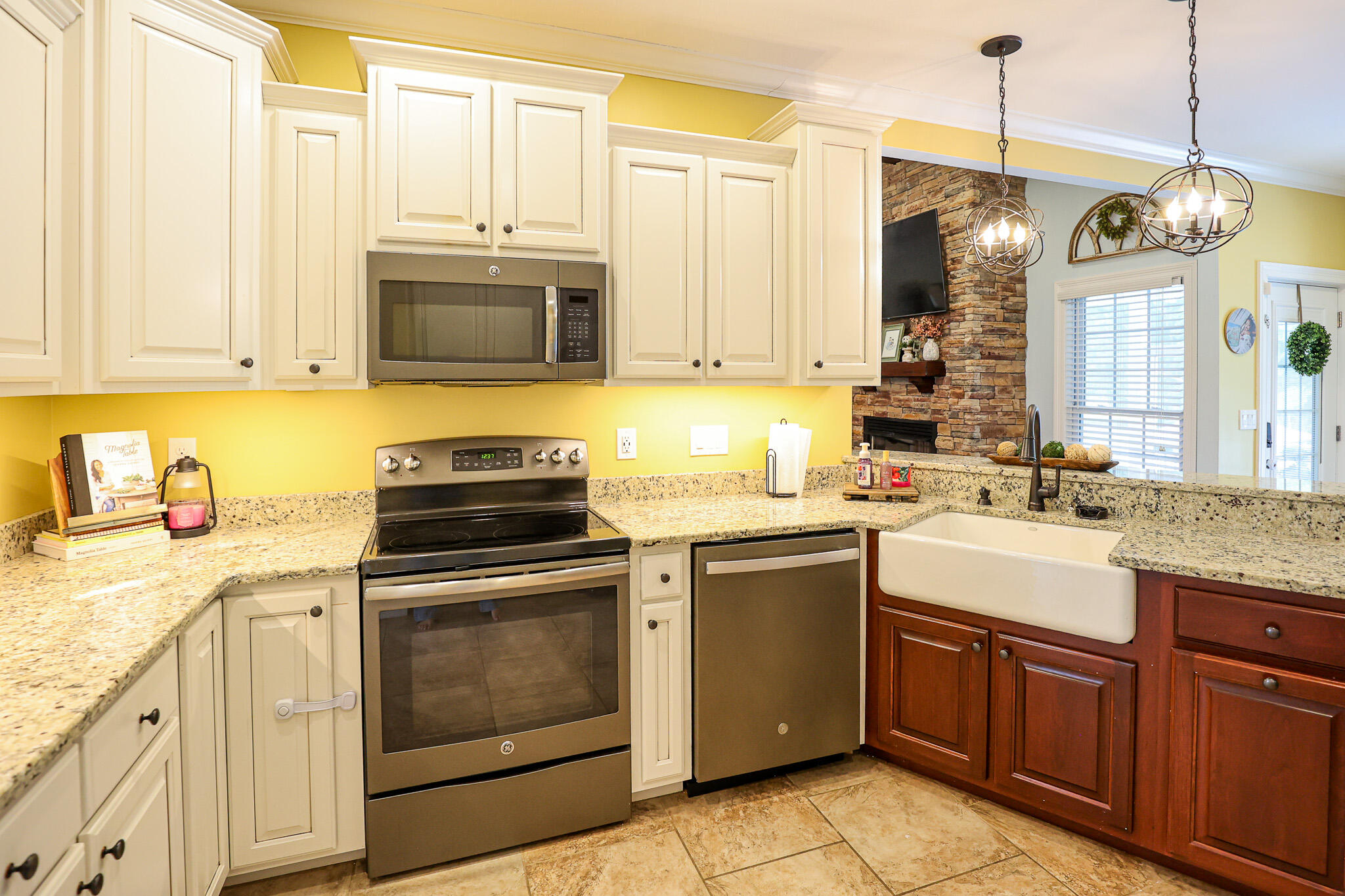 157 Alben Drive Property Photo 14