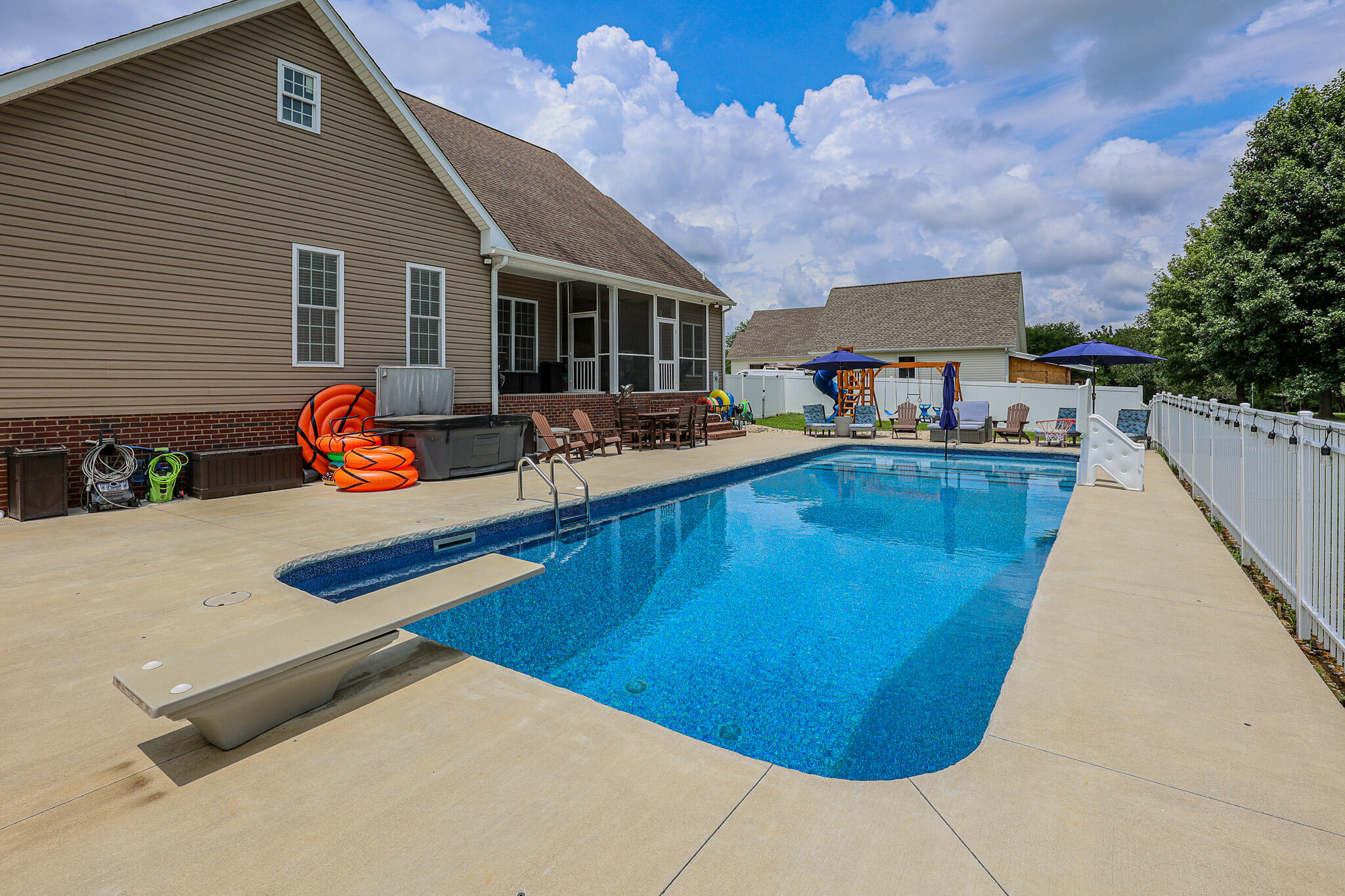 157 Alben Drive Property Photo 44