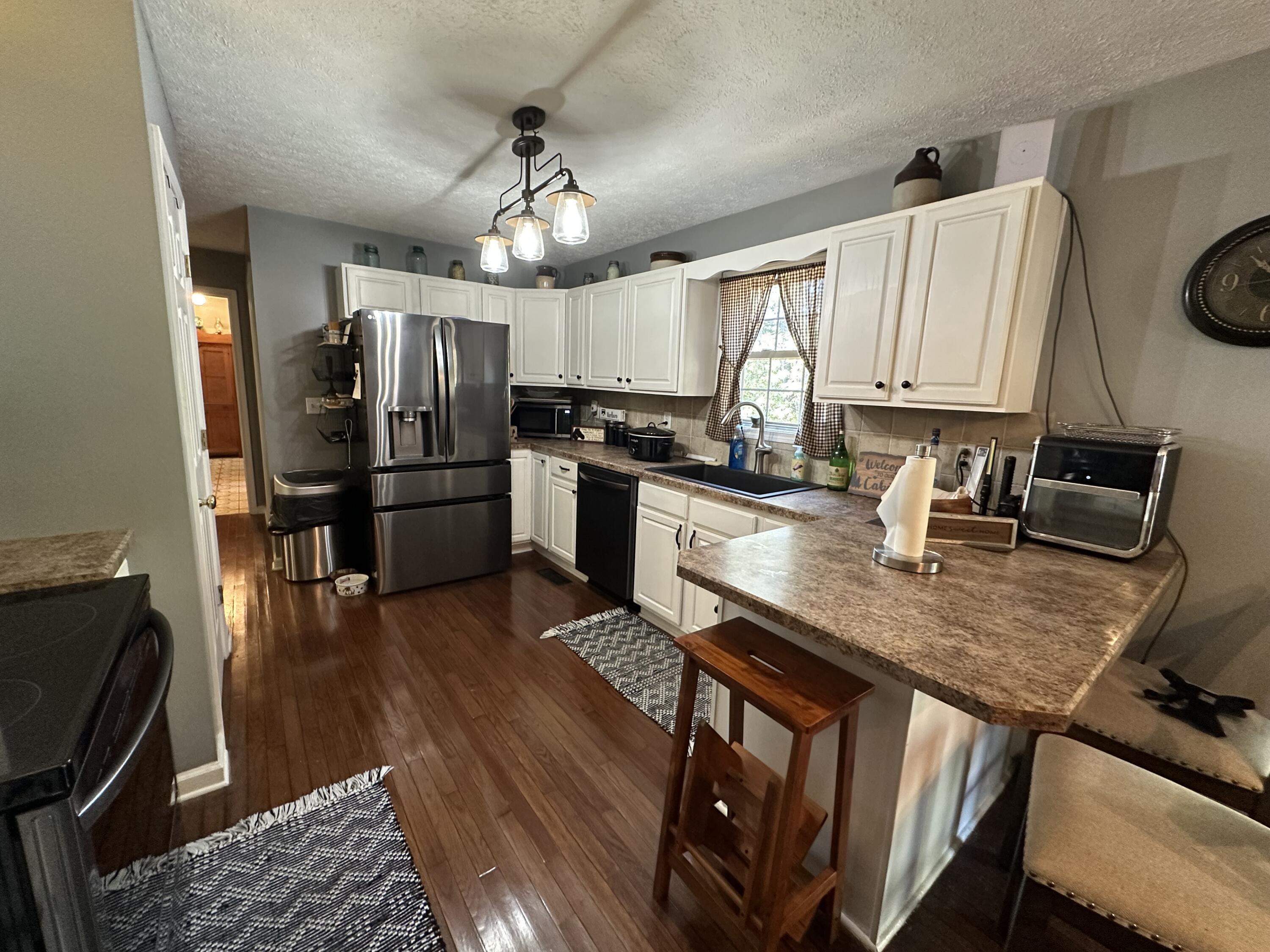 330 Alexander Road Property Photo 18