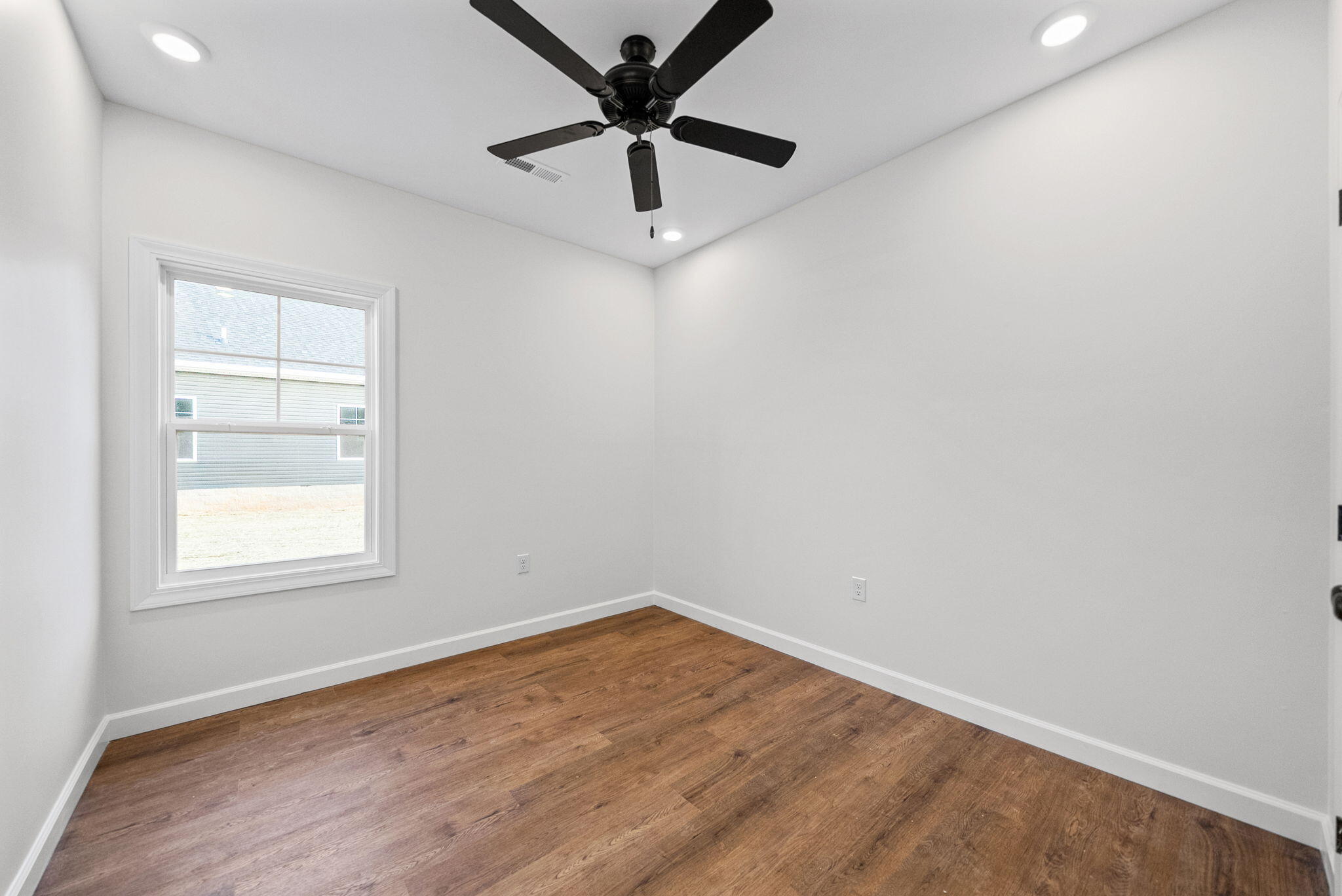 102 Joiner Avenue Property Photo 19