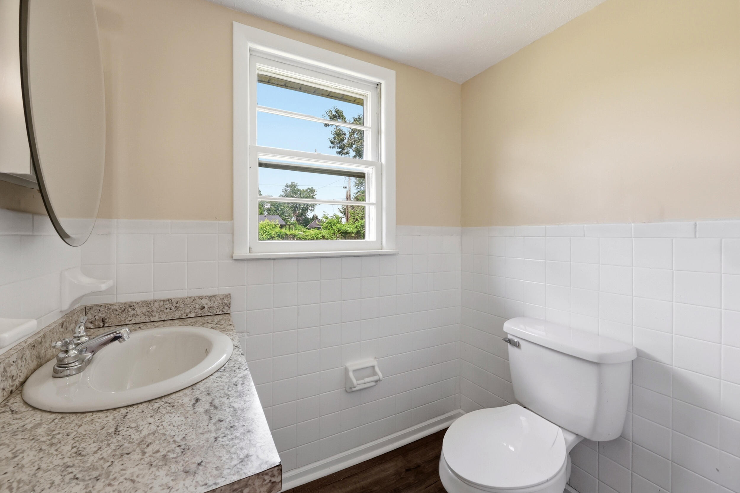 211 Laurel Drive Property Photo 15