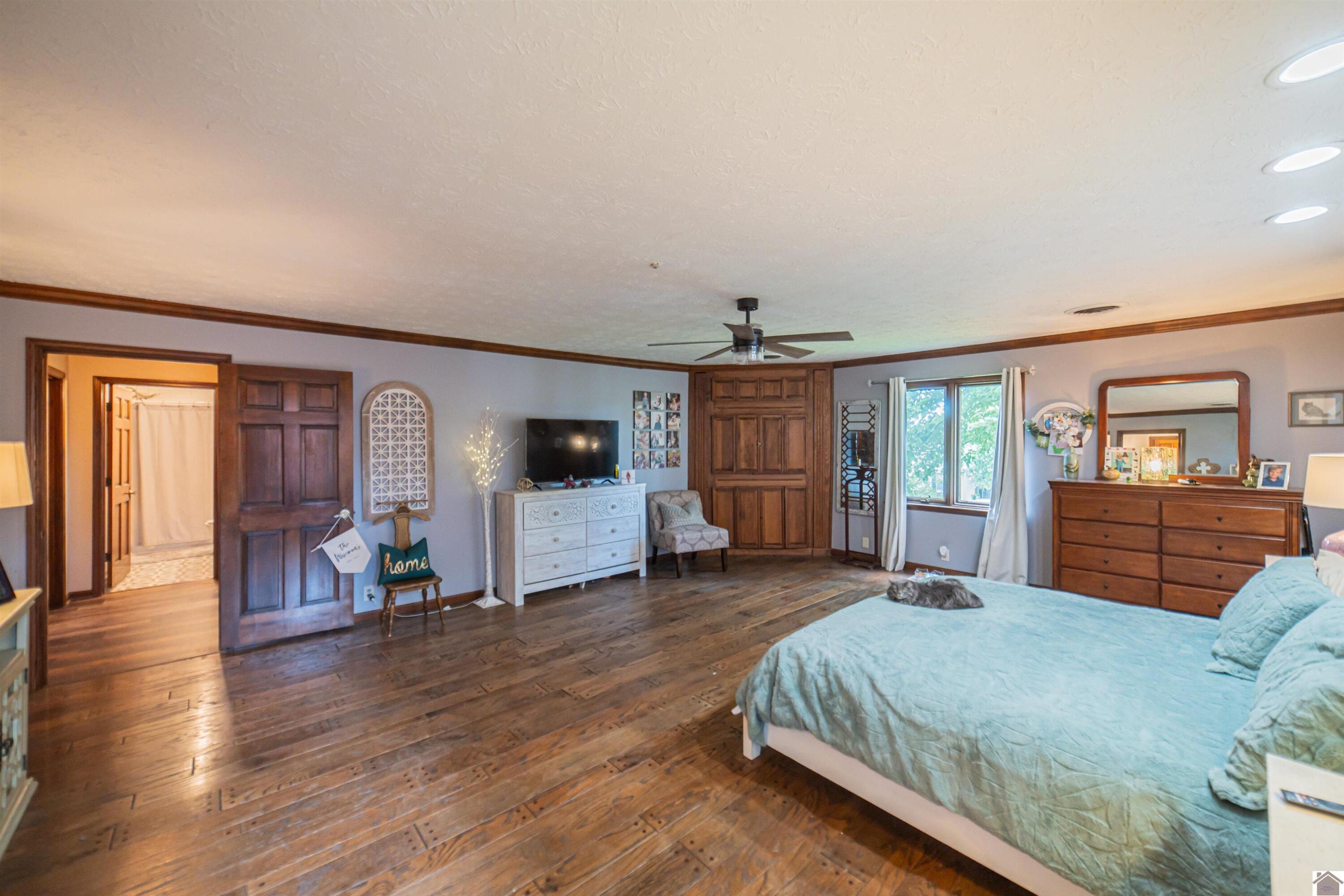 1279 Hedge Lane Property Photo 27