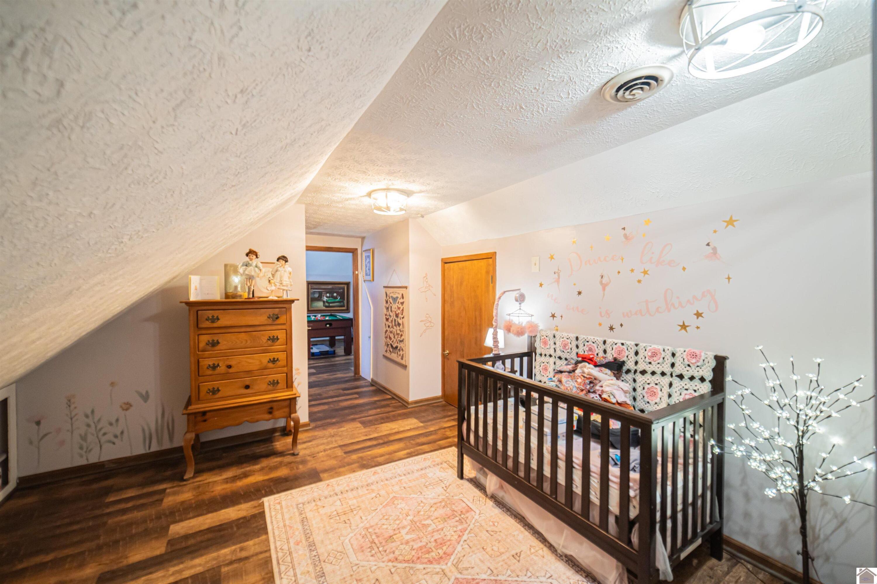 1279 Hedge Lane Property Photo 34