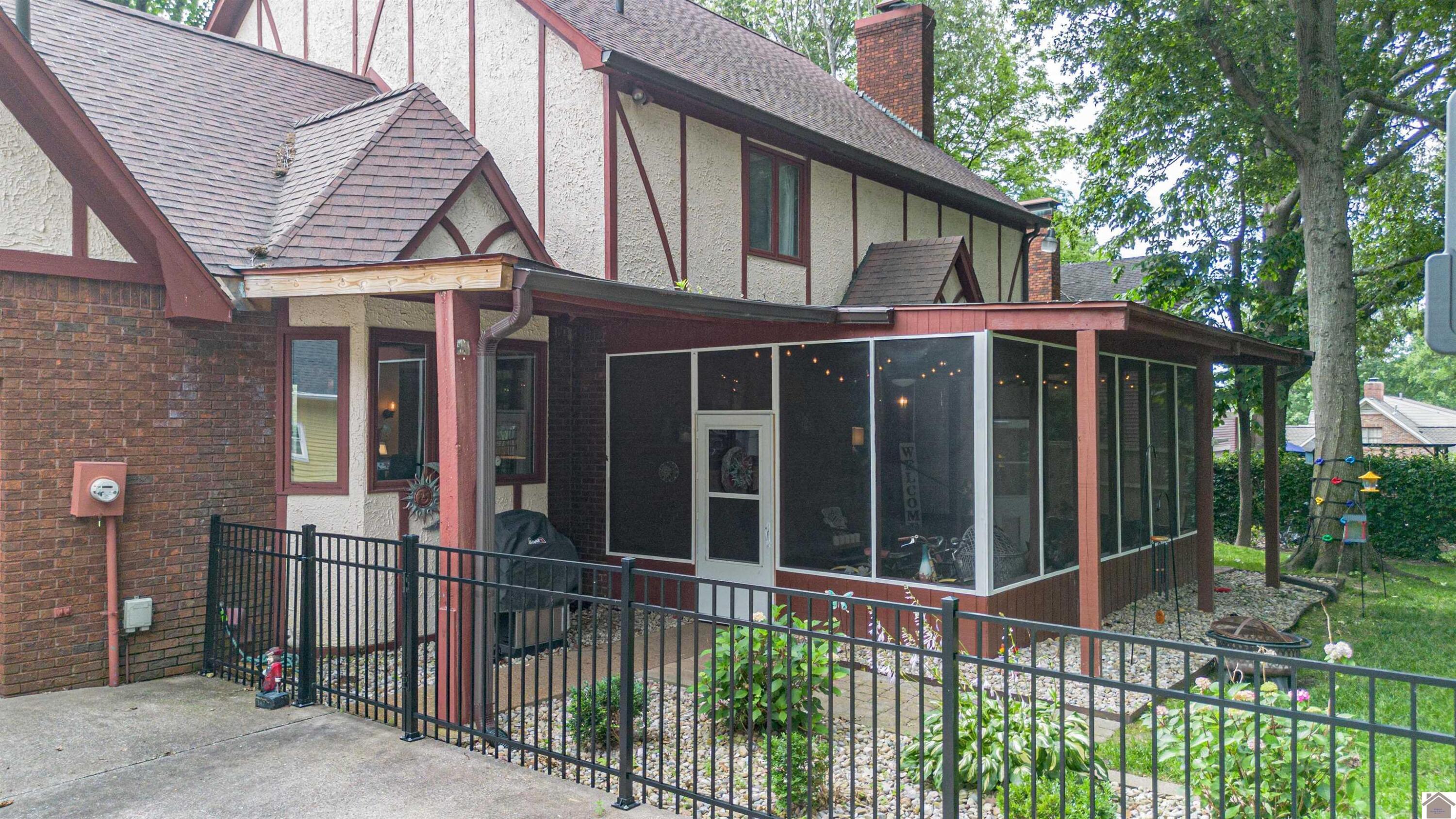 1279 Hedge Lane Property Photo 41