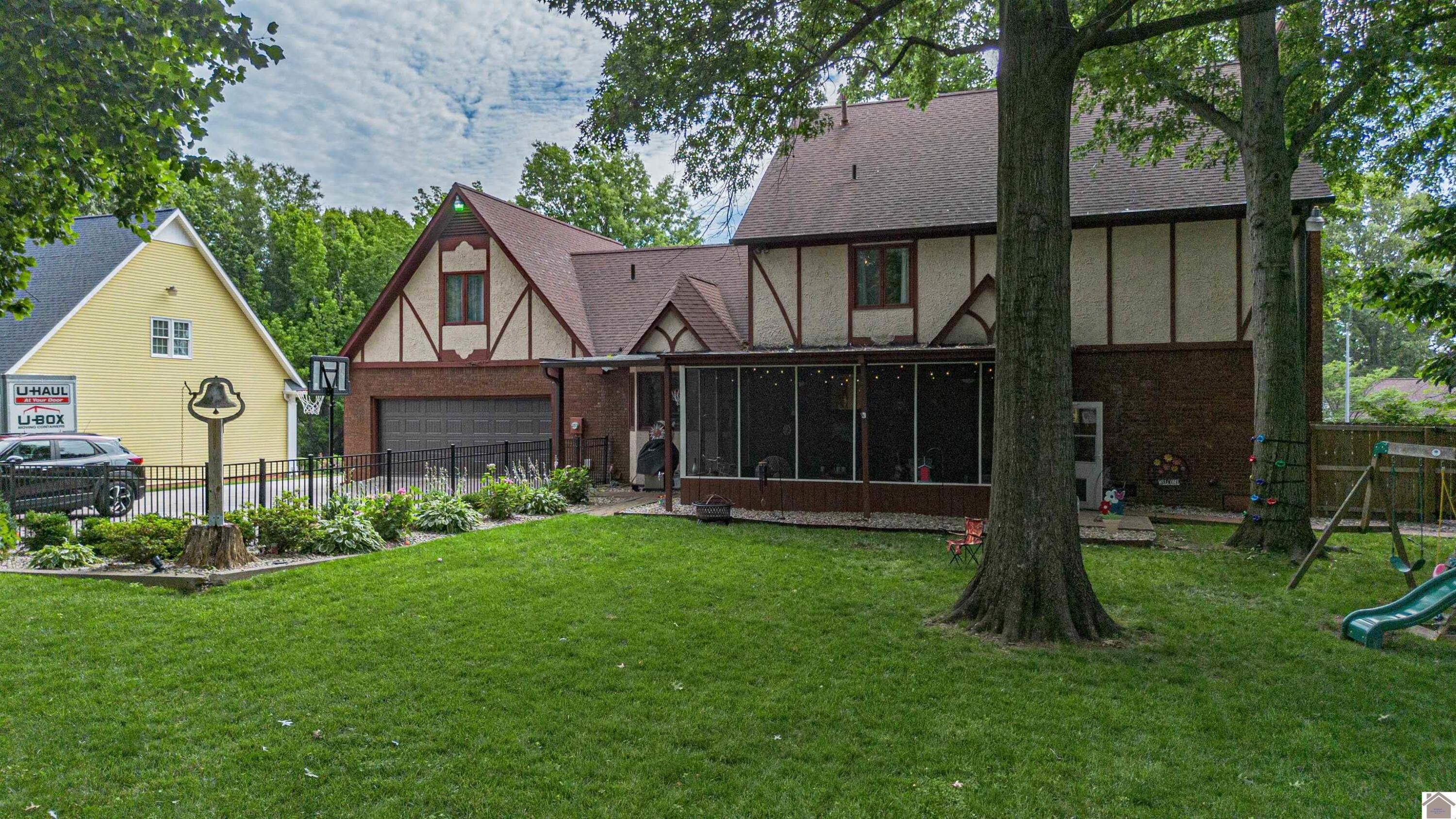 1279 Hedge Lane Property Photo 42