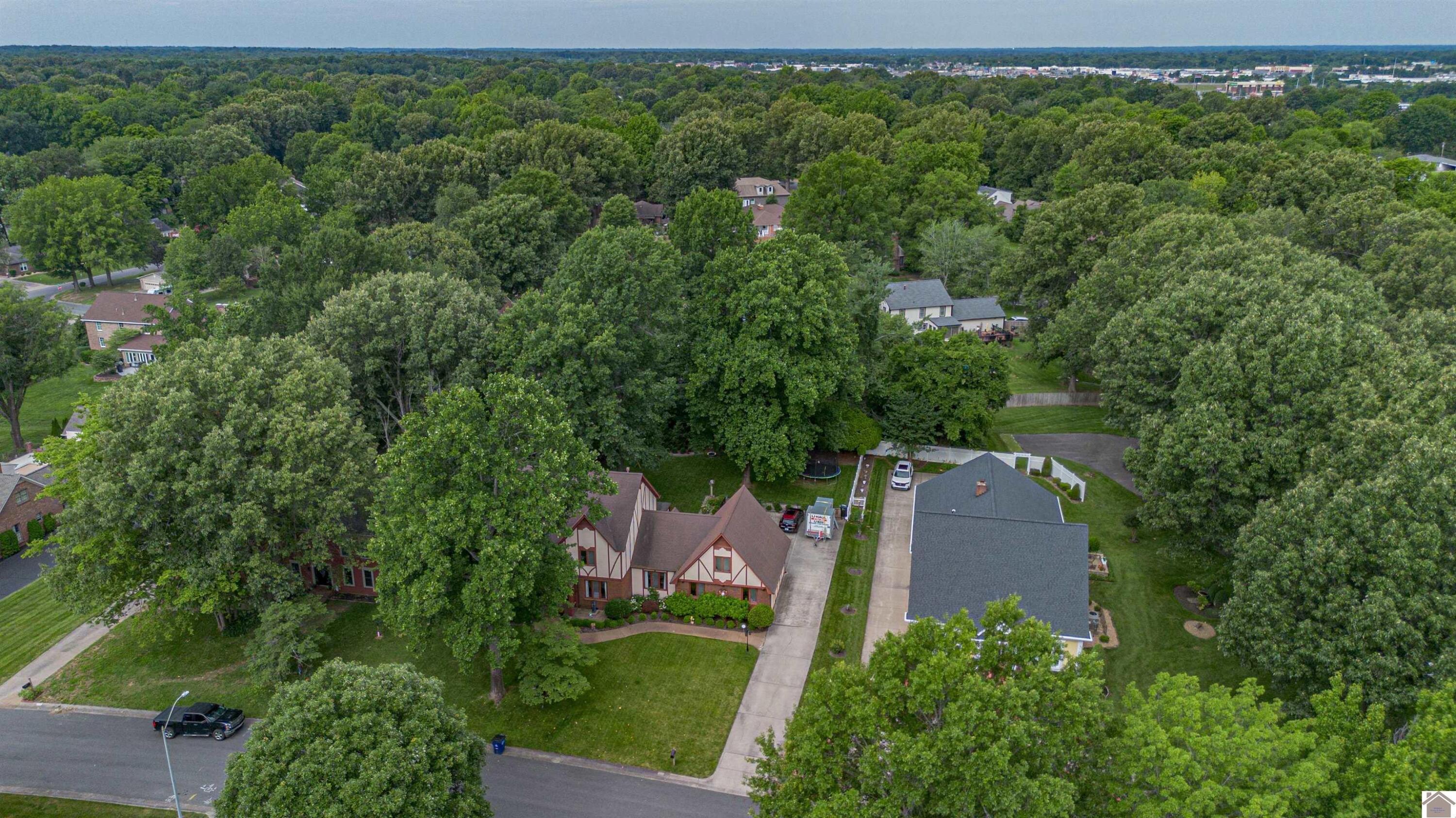 1279 Hedge Lane Property Photo 49