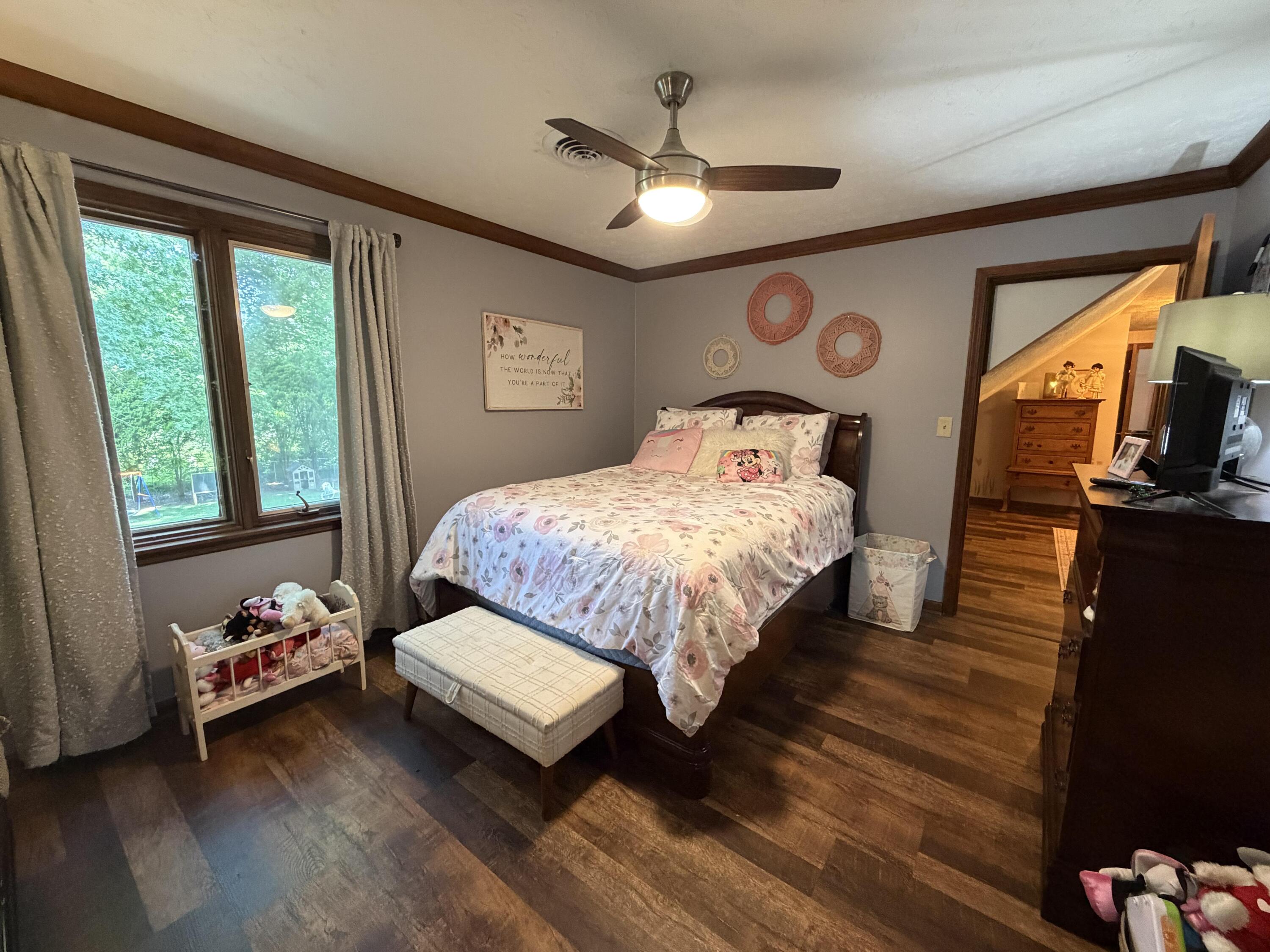 1279 Hedge Lane Property Photo 31