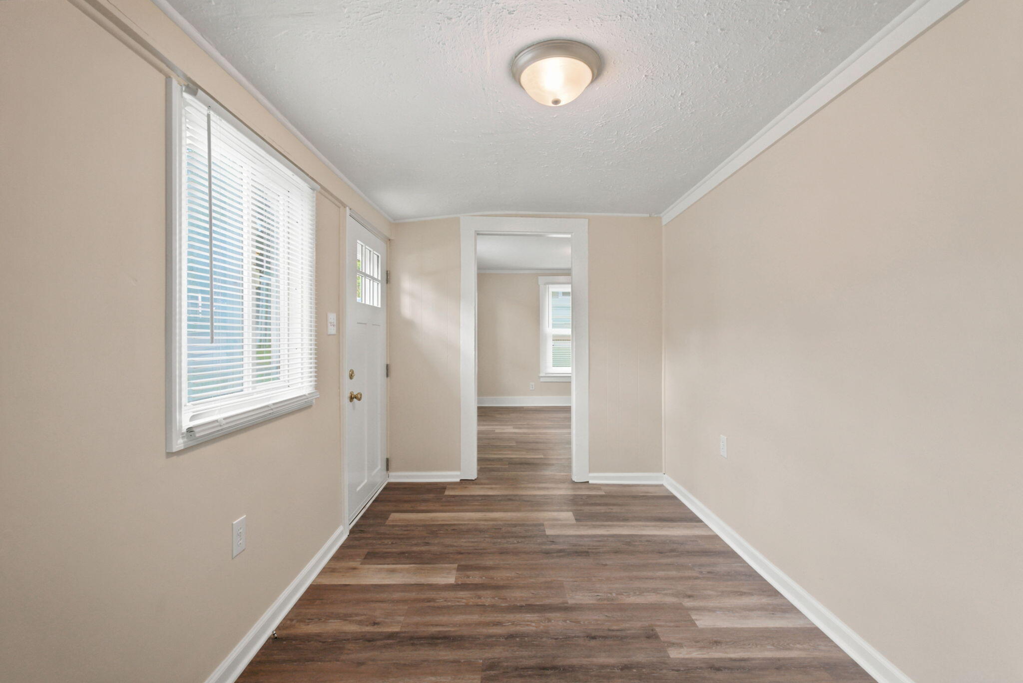 104 Broadway Avenue Property Photo 6