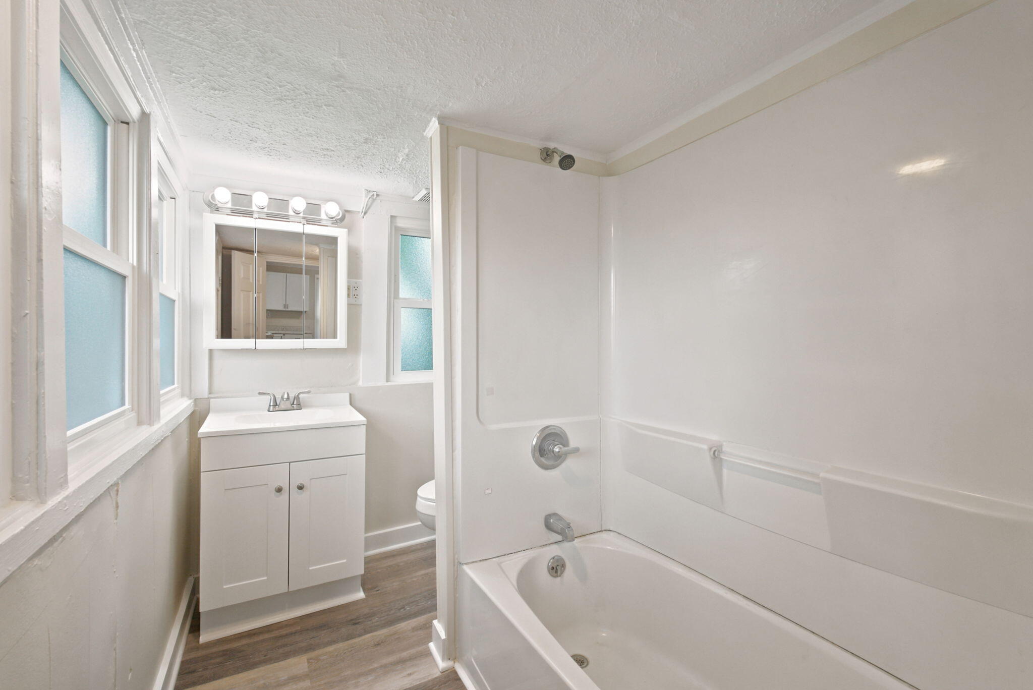104 Broadway Avenue Property Photo 15