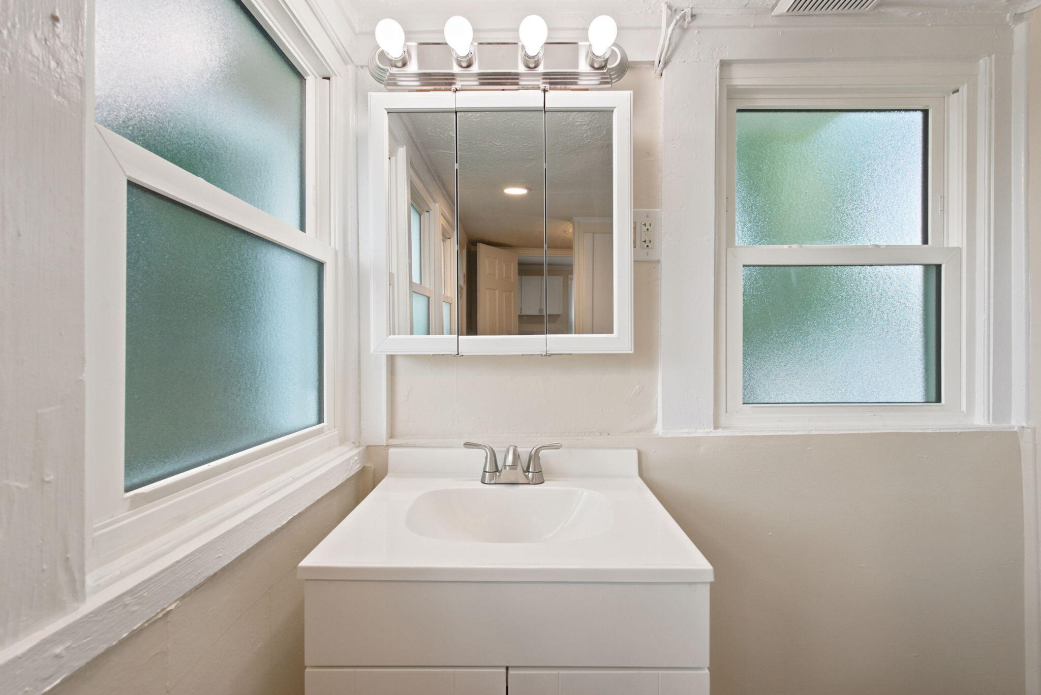 104 Broadway Avenue Property Photo 16
