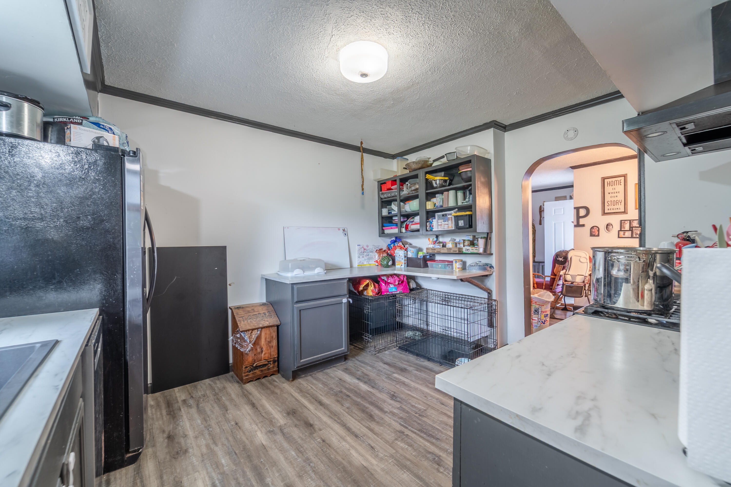 524 Baker Court Property Photo 10
