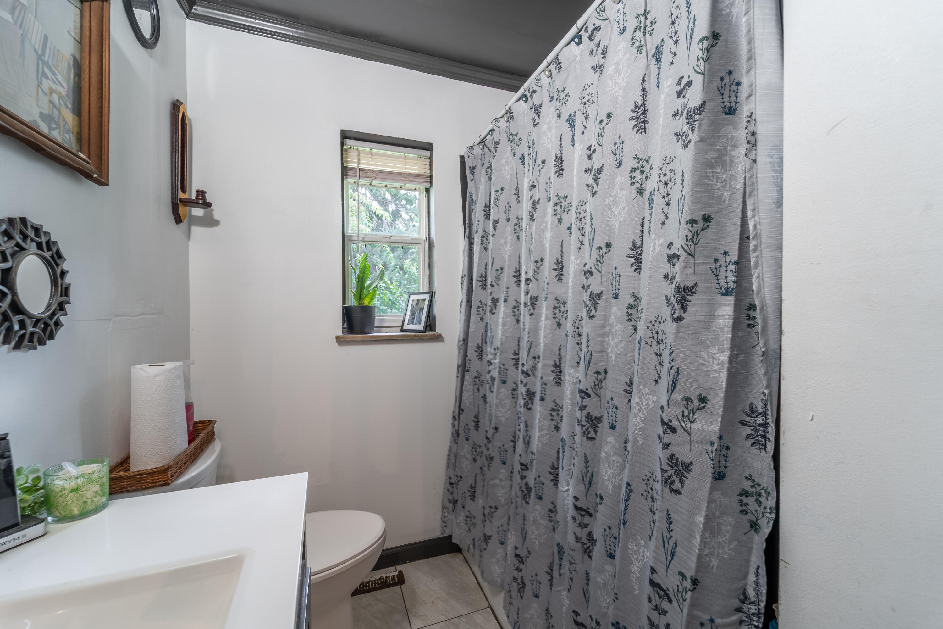 524 Baker Court Property Photo 18