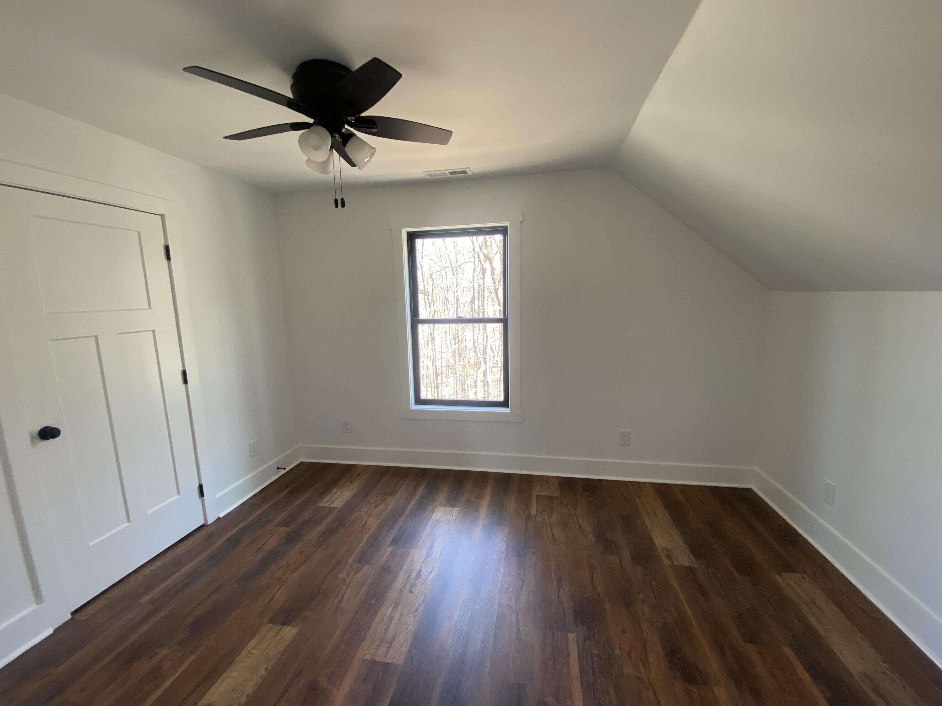 180 Crystal Creek Circle Property Photo 20