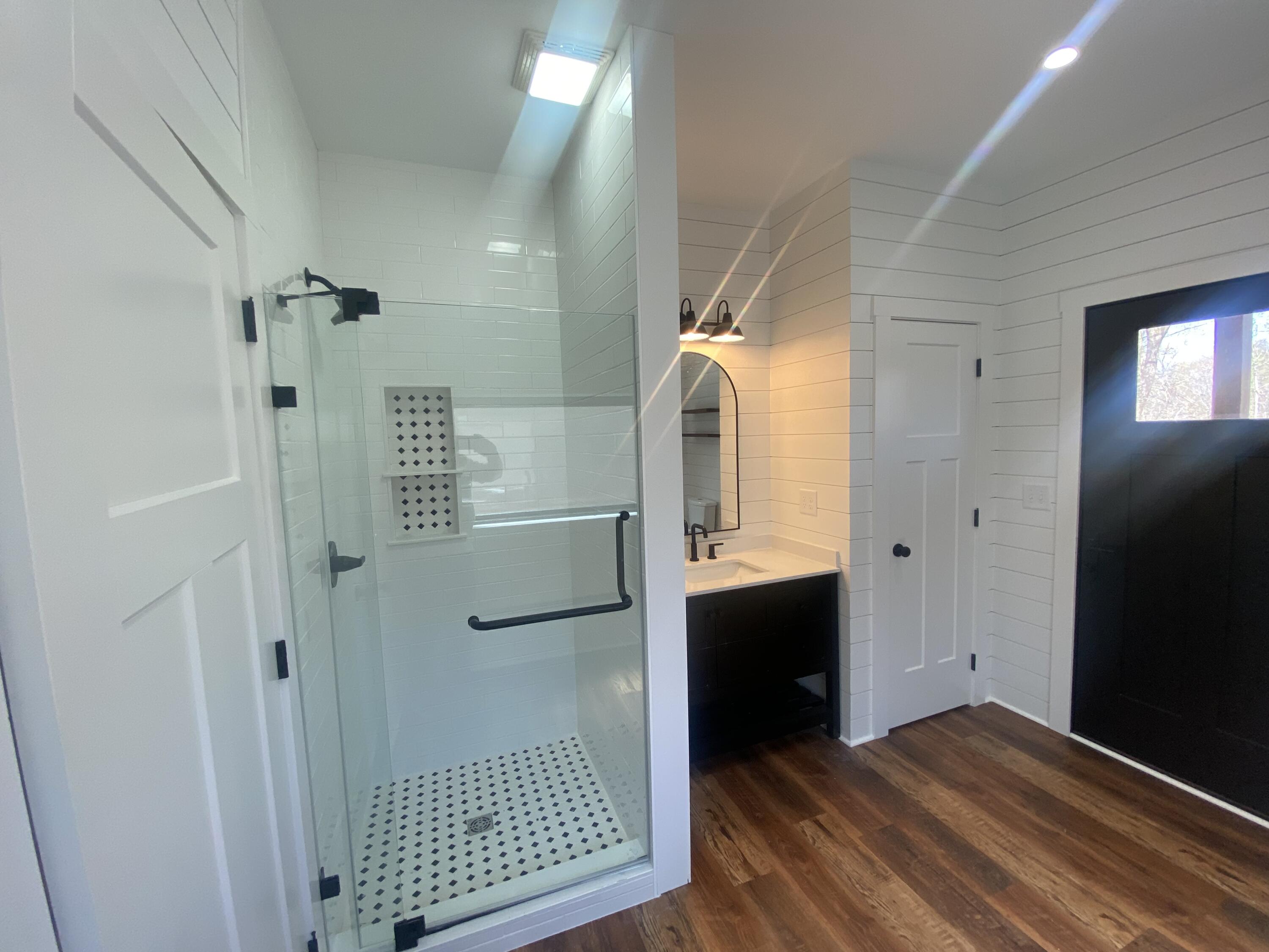 180 Crystal Creek Circle Property Photo 27