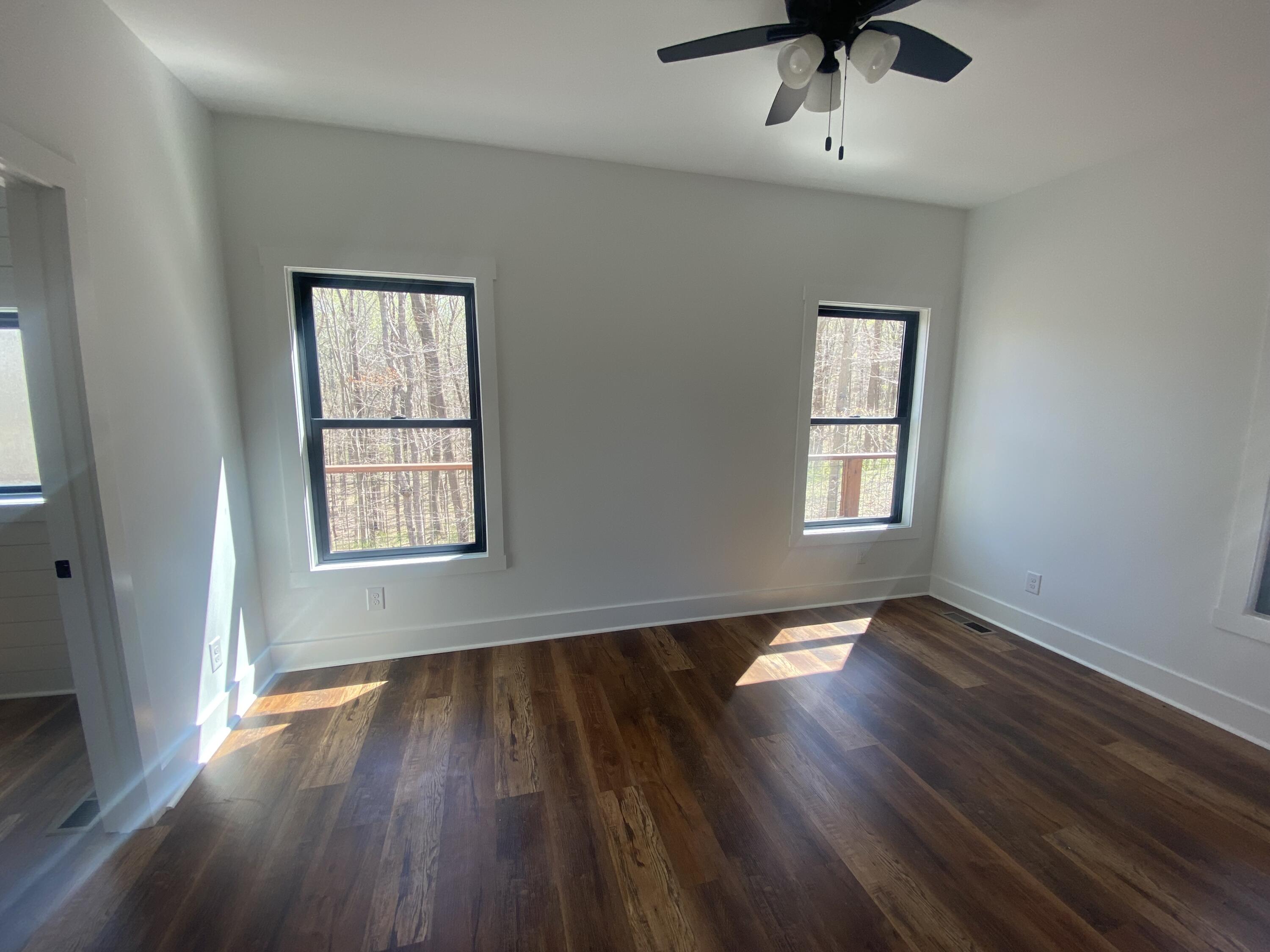 180 Crystal Creek Circle Property Photo 28