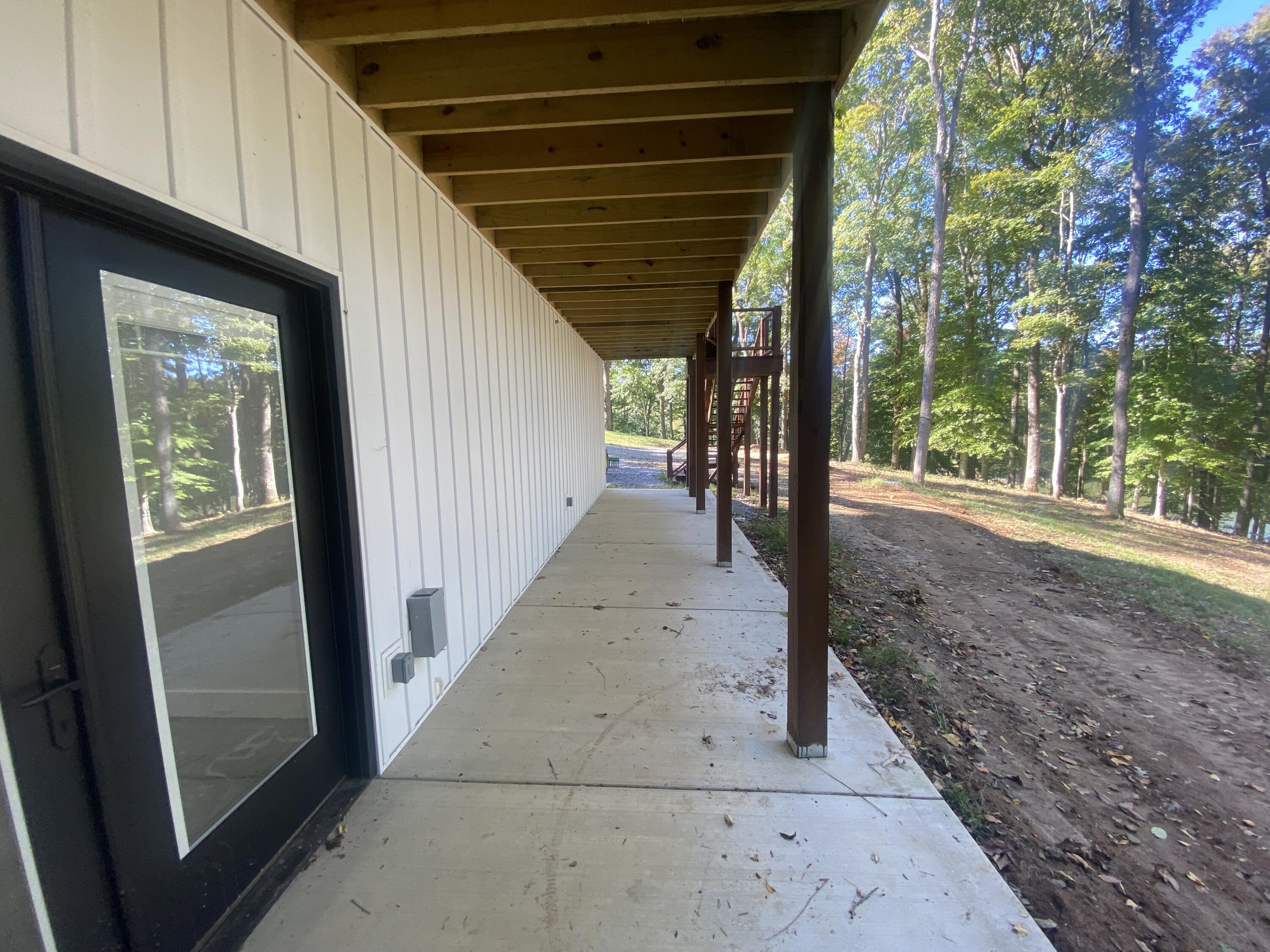 180 Crystal Creek Circle Property Photo 29