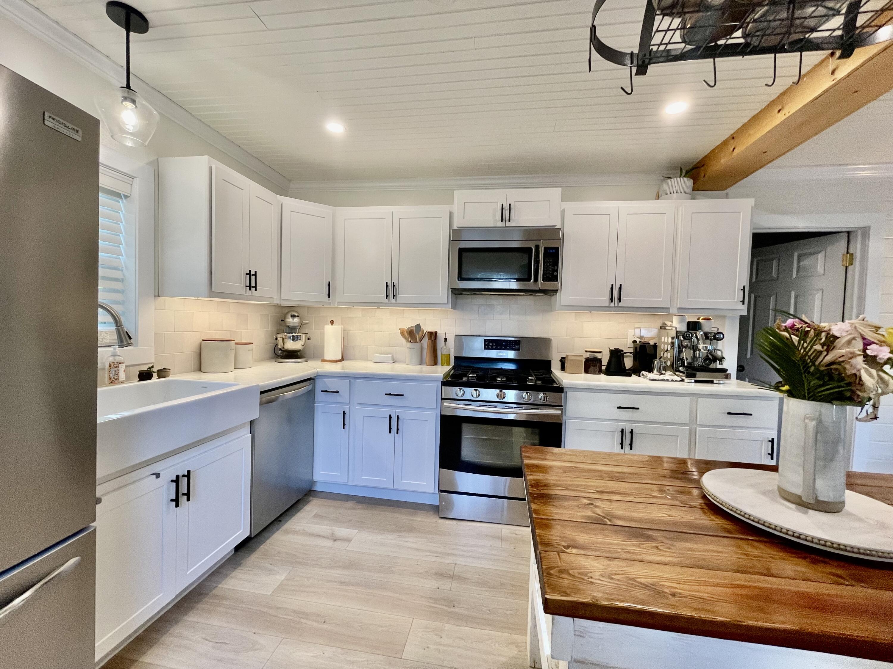 75 W Mclaughlin Avenue Property Photo 16