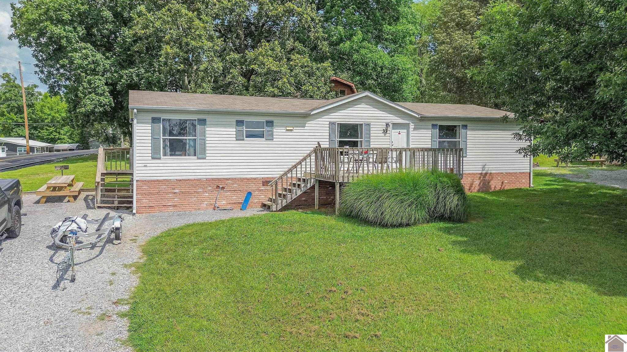 10 Captain Lane Property Photo 5