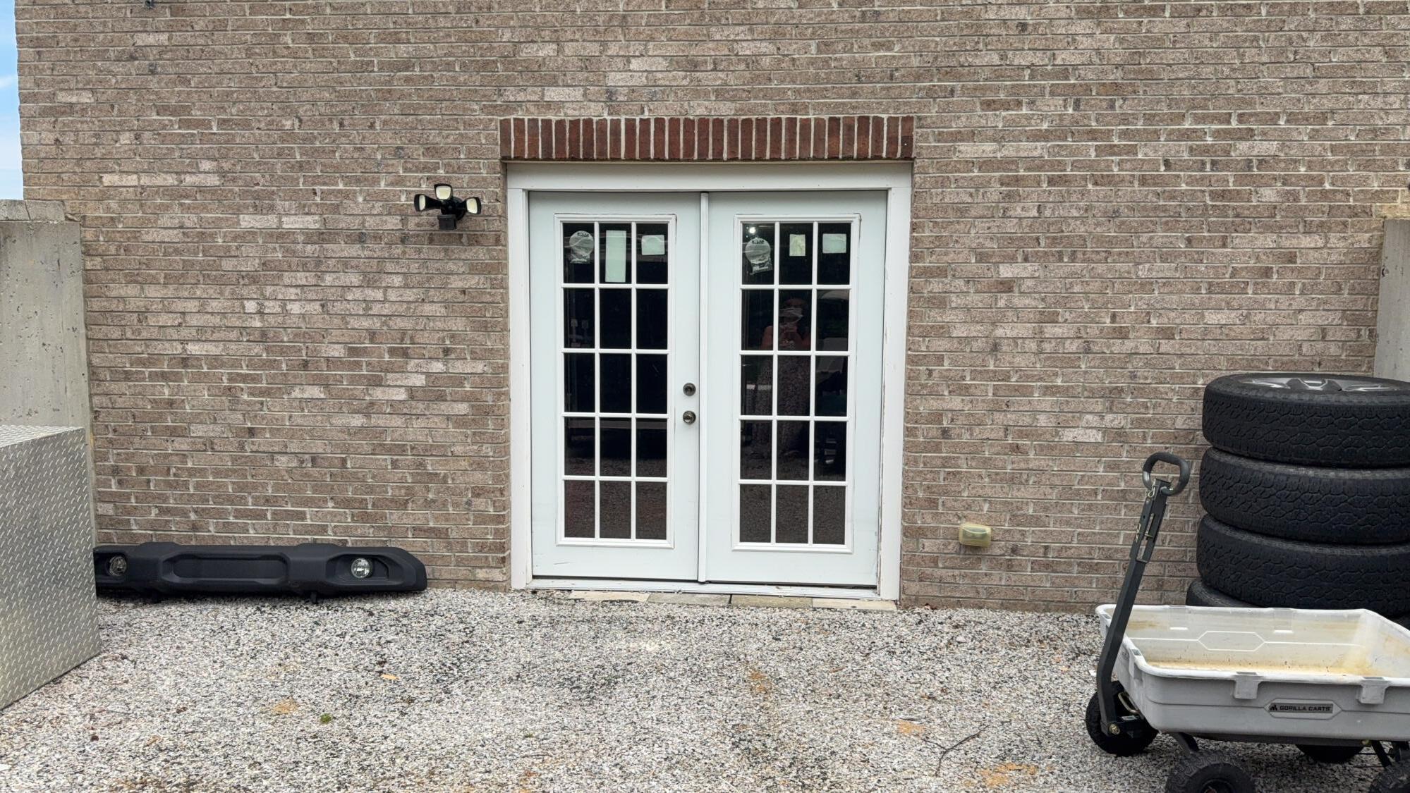 506 Ridgefield Drive Property Photo 27
