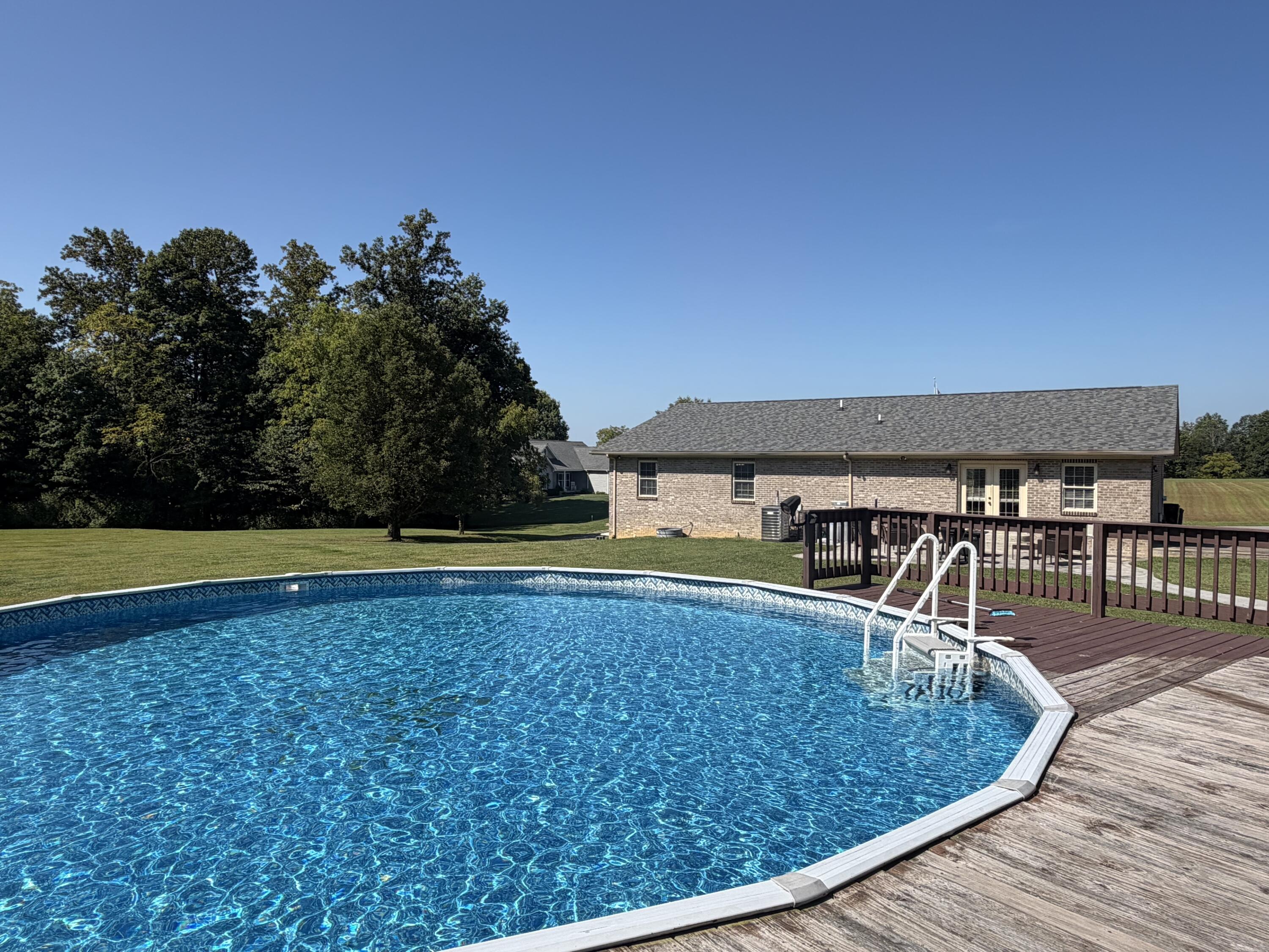 506 Ridgefield Drive Property Photo 32