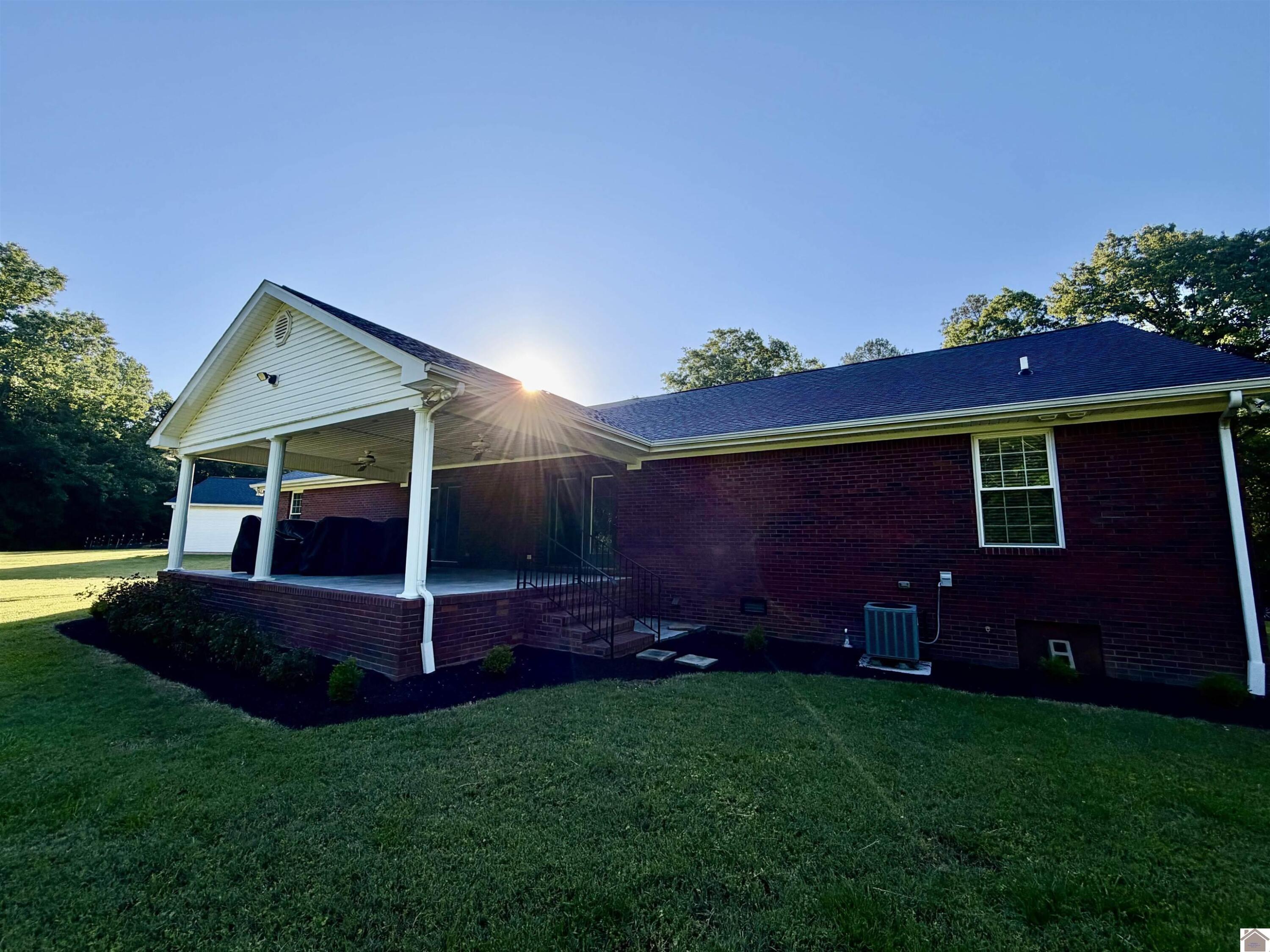 875 Mayfield Metropolis Road Property Photo 7