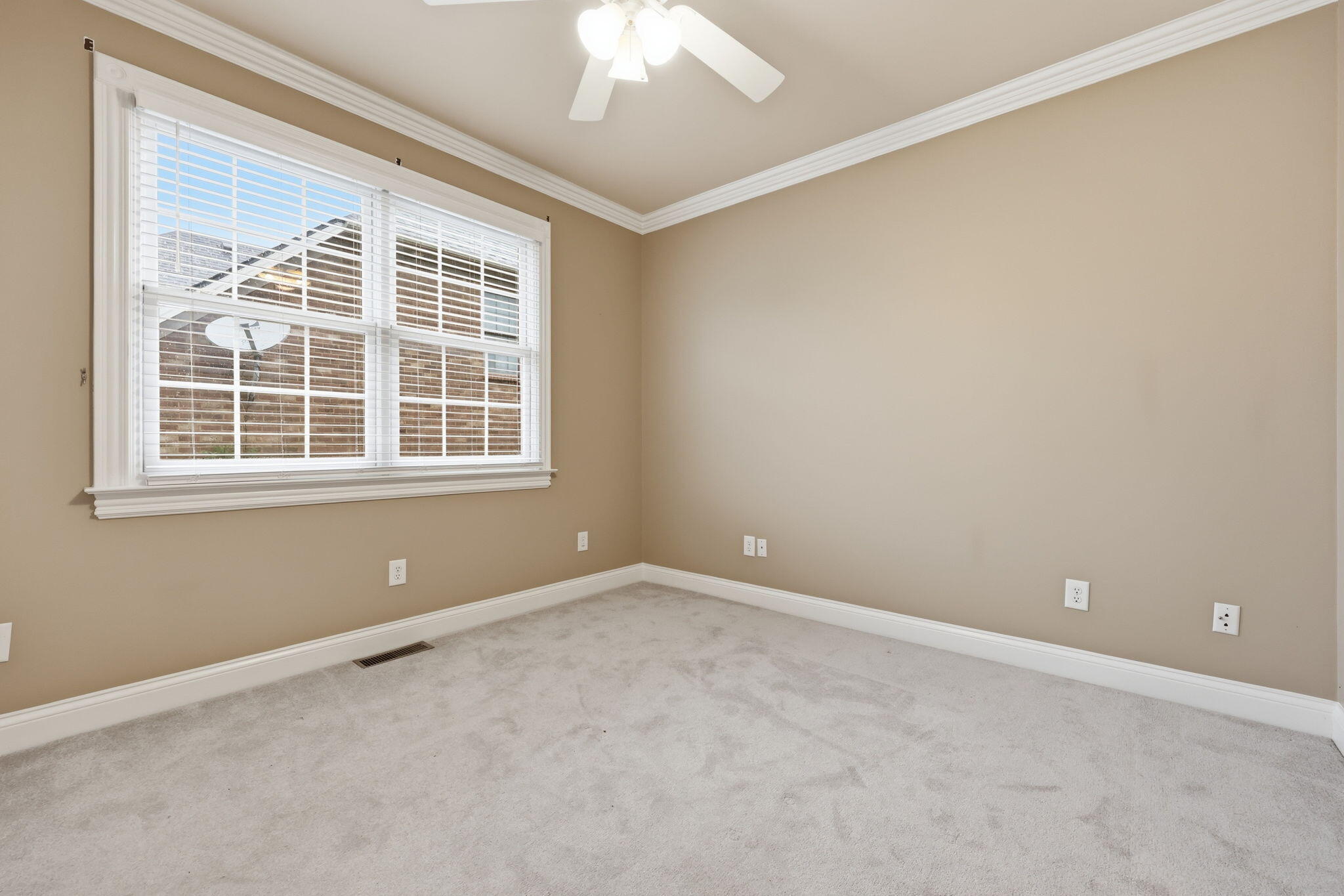 116 Kingston Drive Property Photo 33