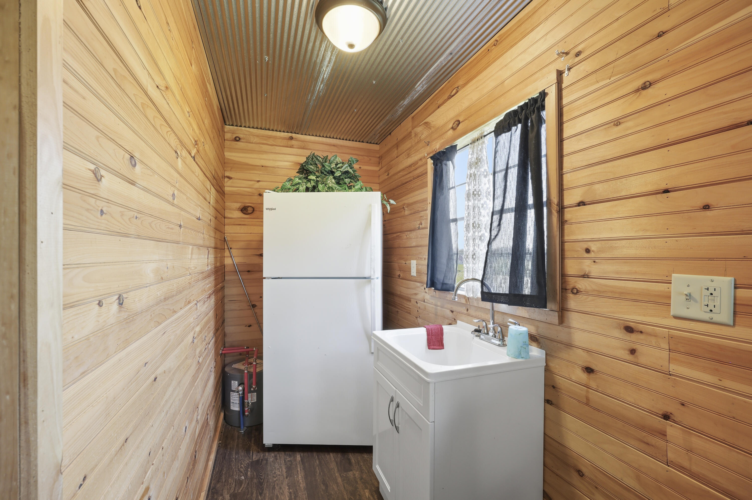 543 Silas Road Property Photo 16