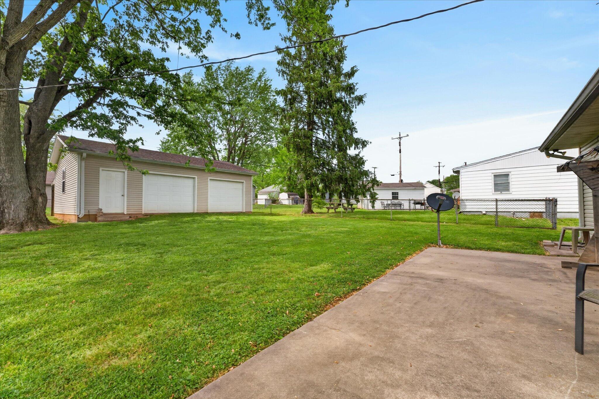 415 Elaine Drive Property Photo 20