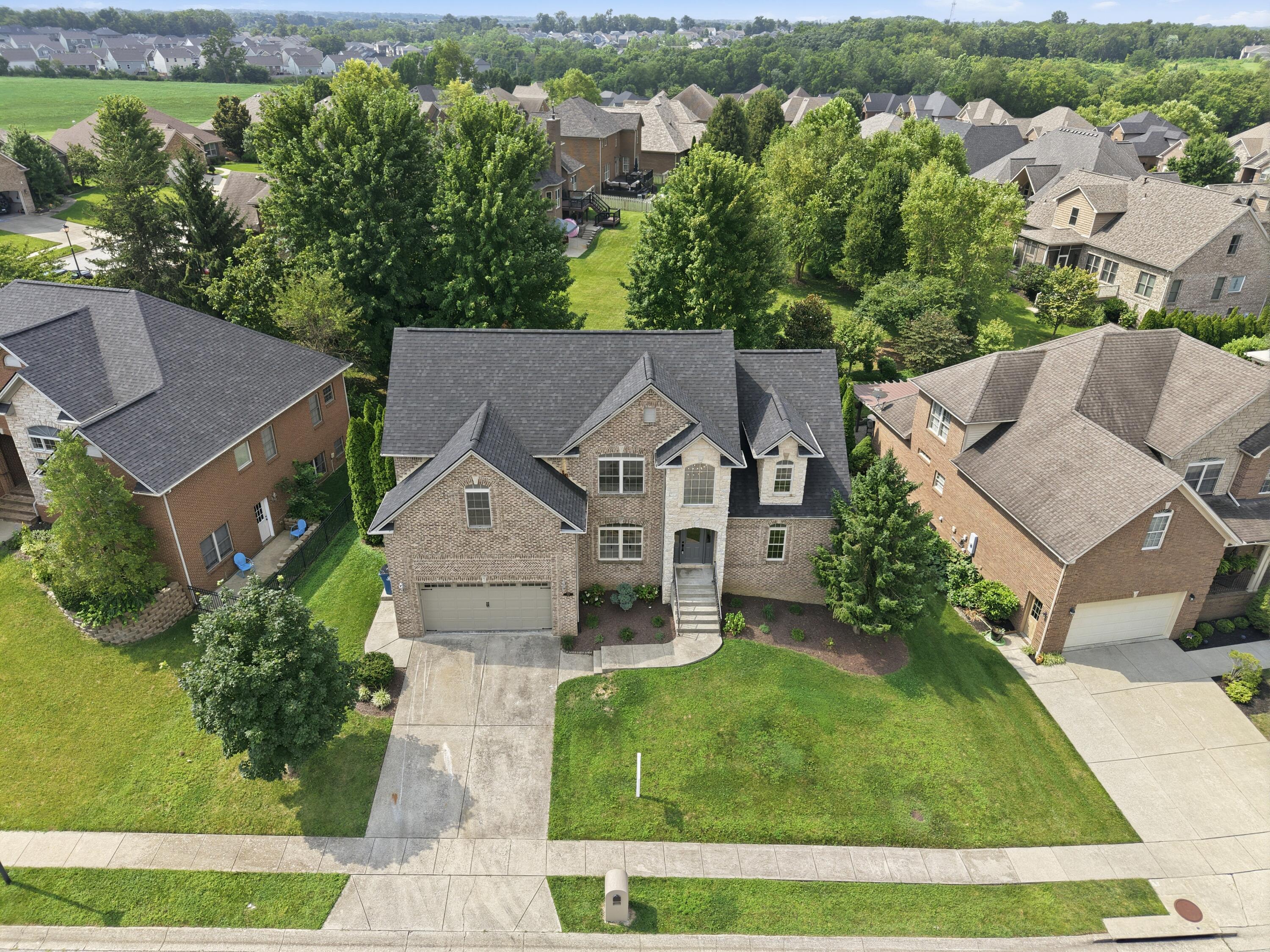 106 Prestwick Drive Property Photo 4