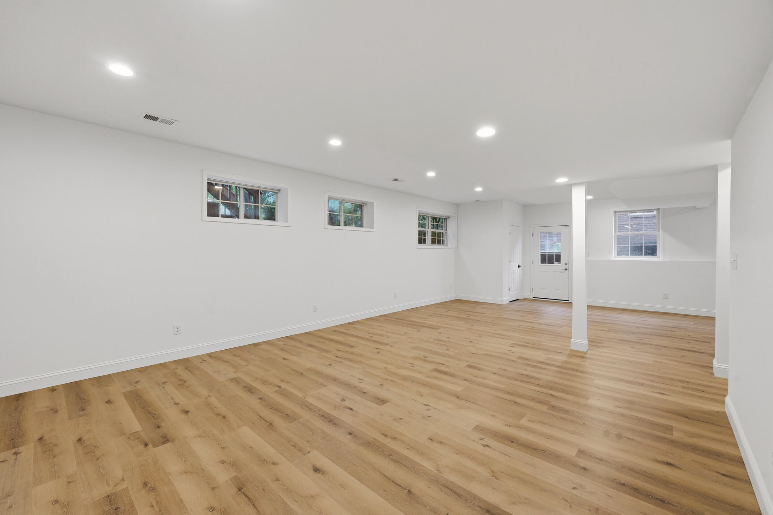 106 Prestwick Drive Property Photo 32
