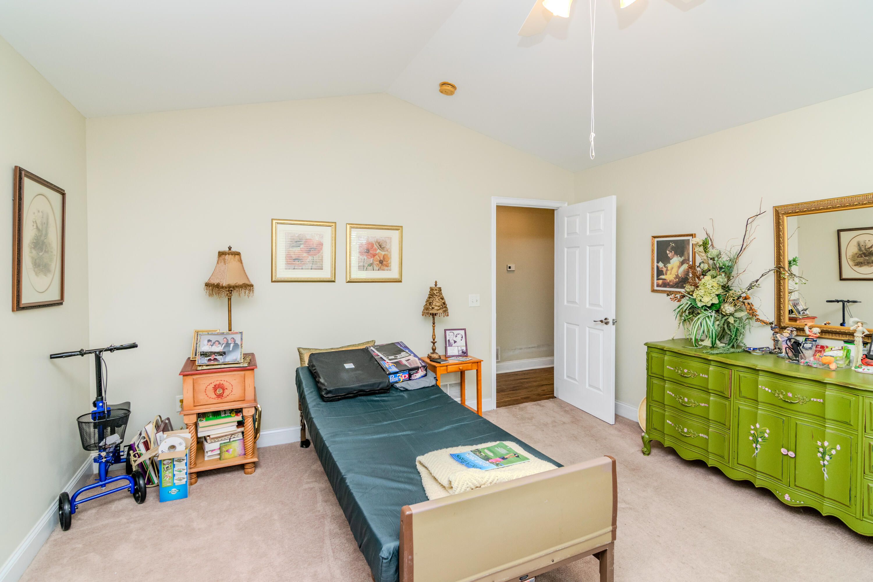 526 General Cruft Drive Property Photo 10