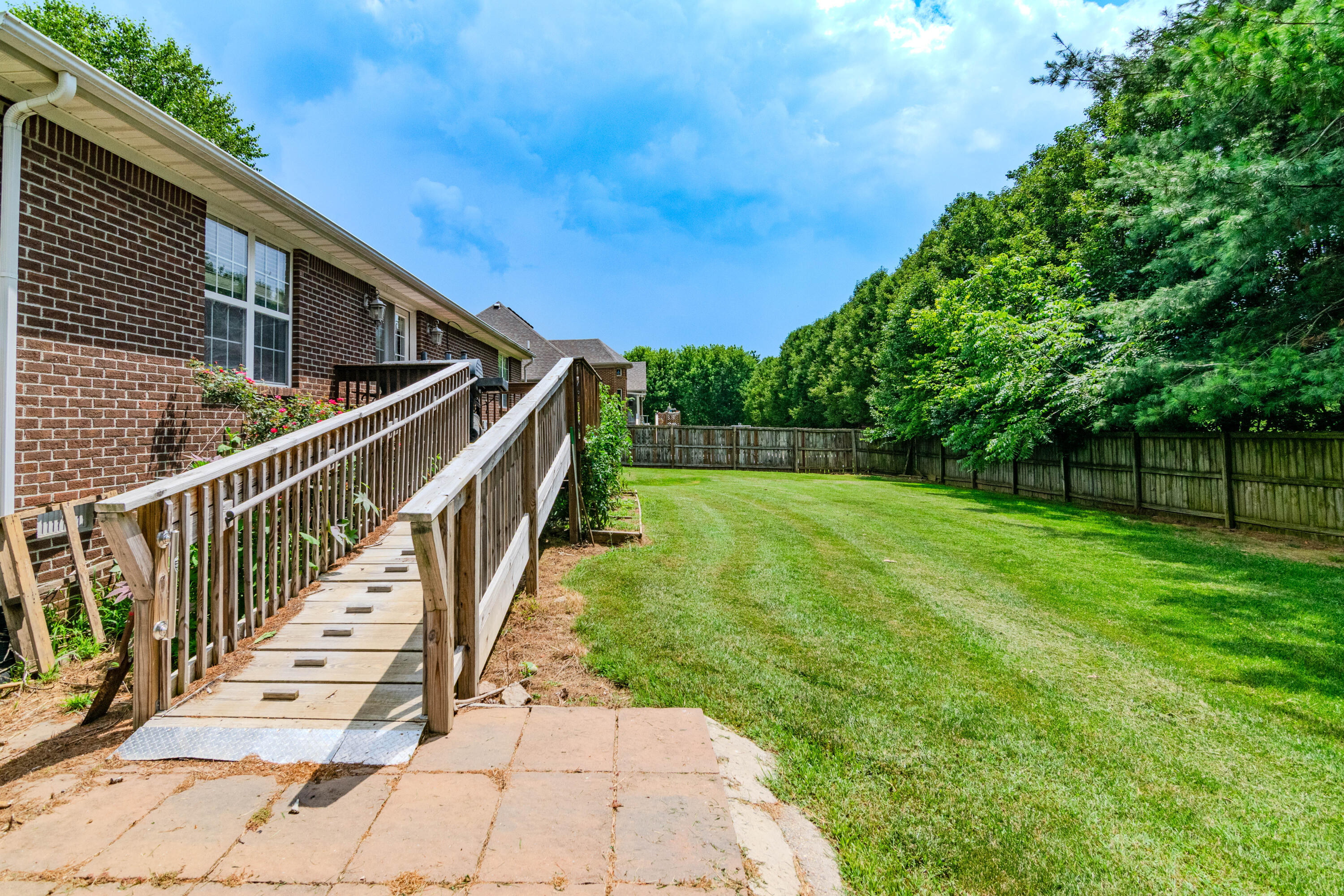 526 General Cruft Drive Property Photo 25