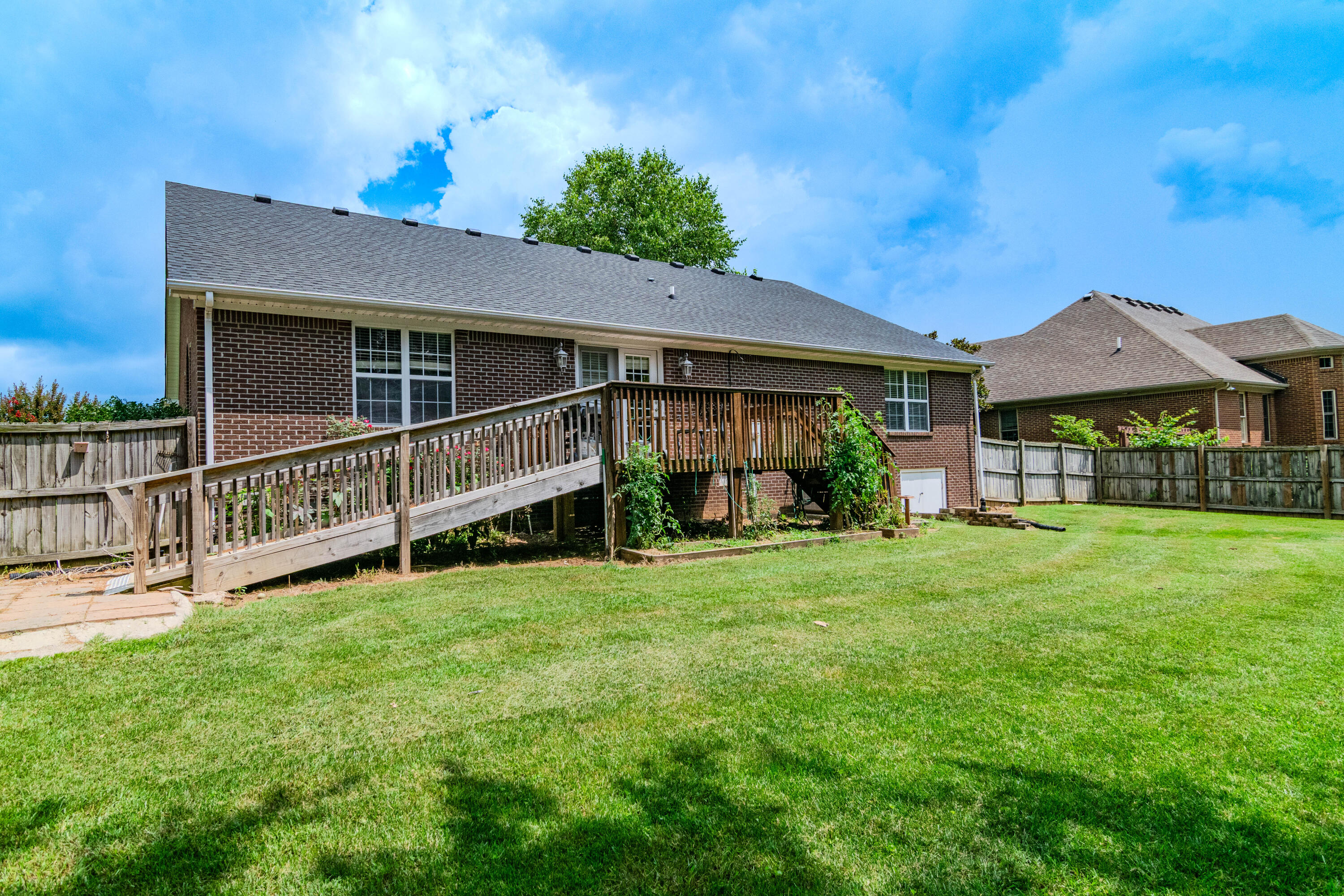 526 General Cruft Drive Property Photo 27