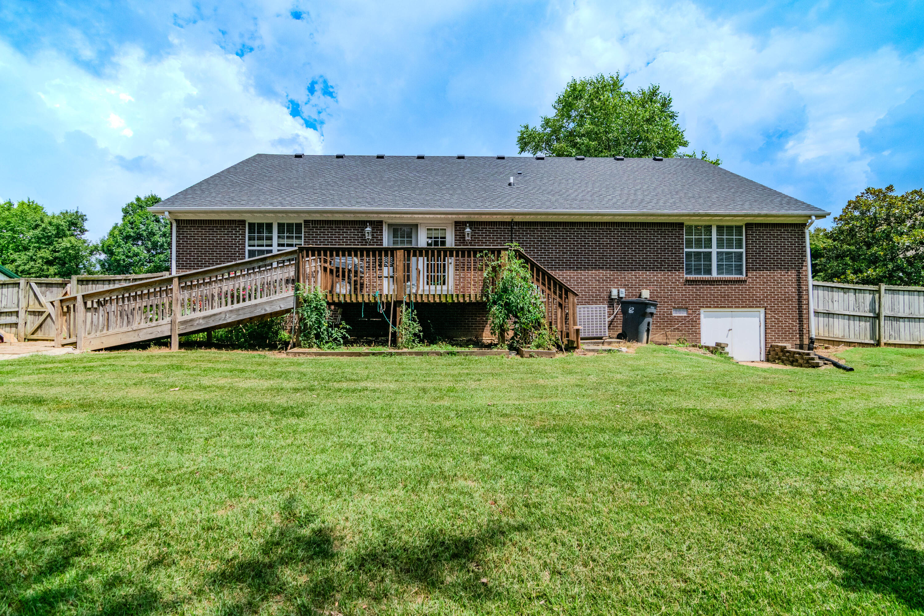 526 General Cruft Drive Property Photo 28