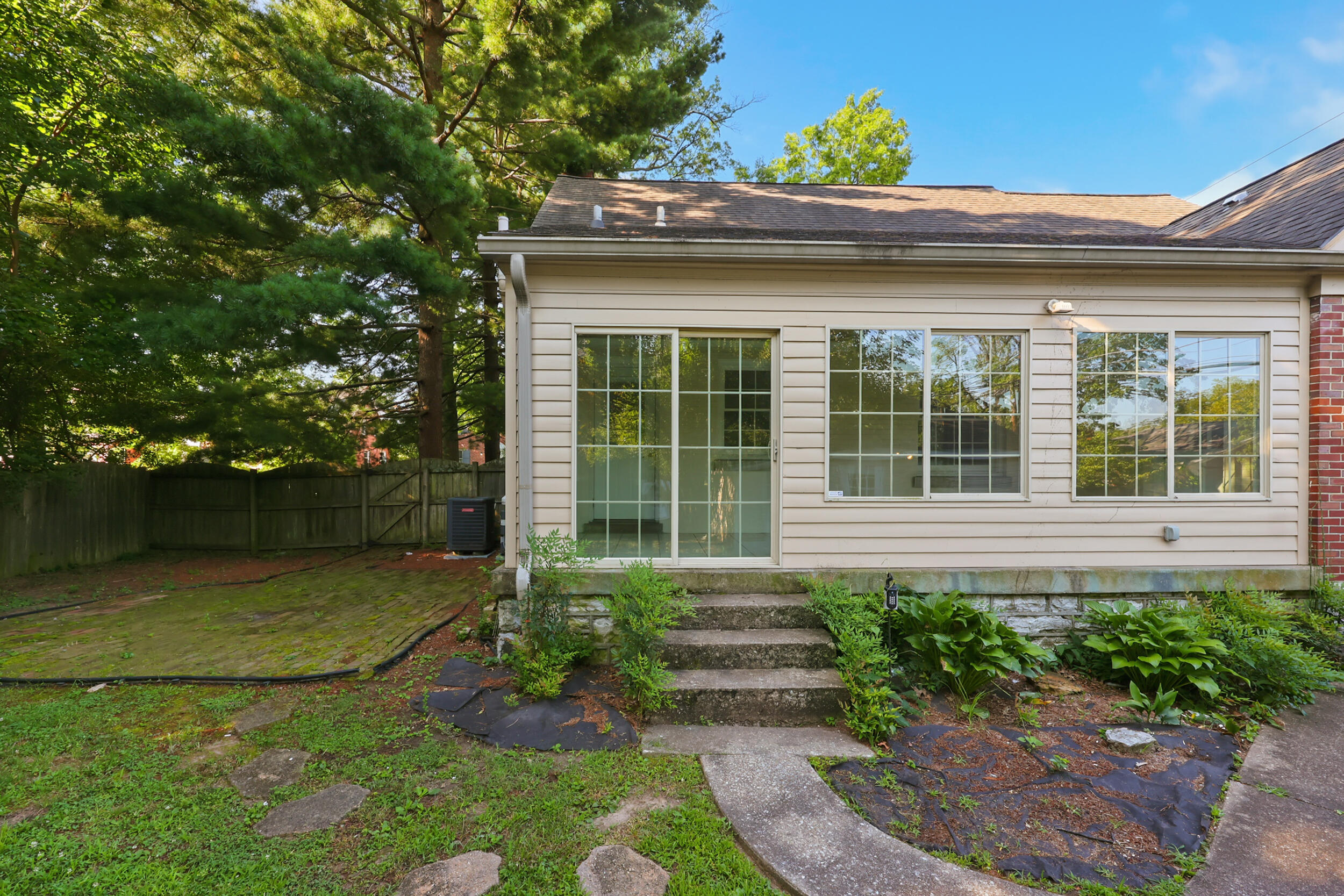 129 Barberry Lane Property Photo 44