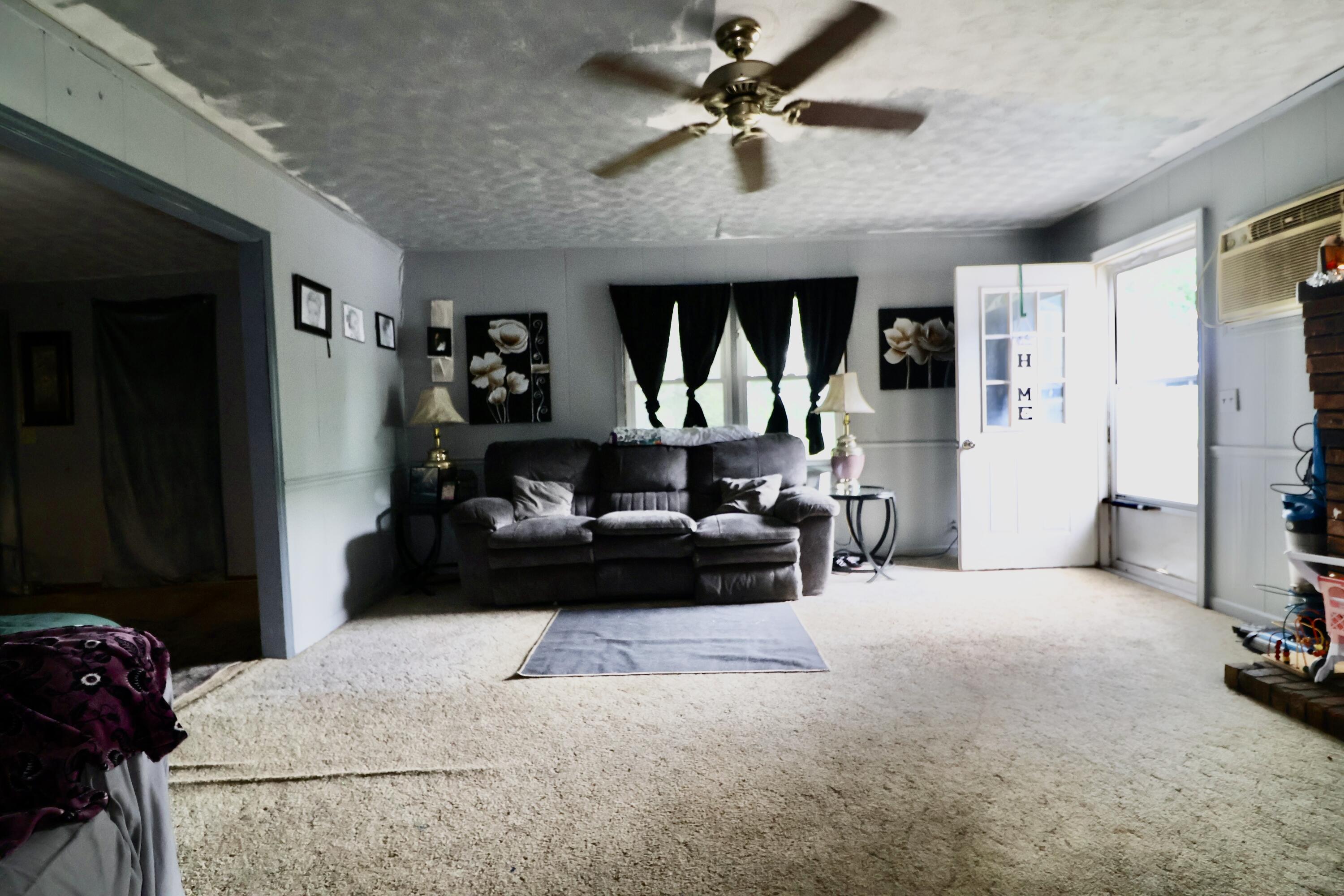 1282 Cherokee Trail Property Photo 4