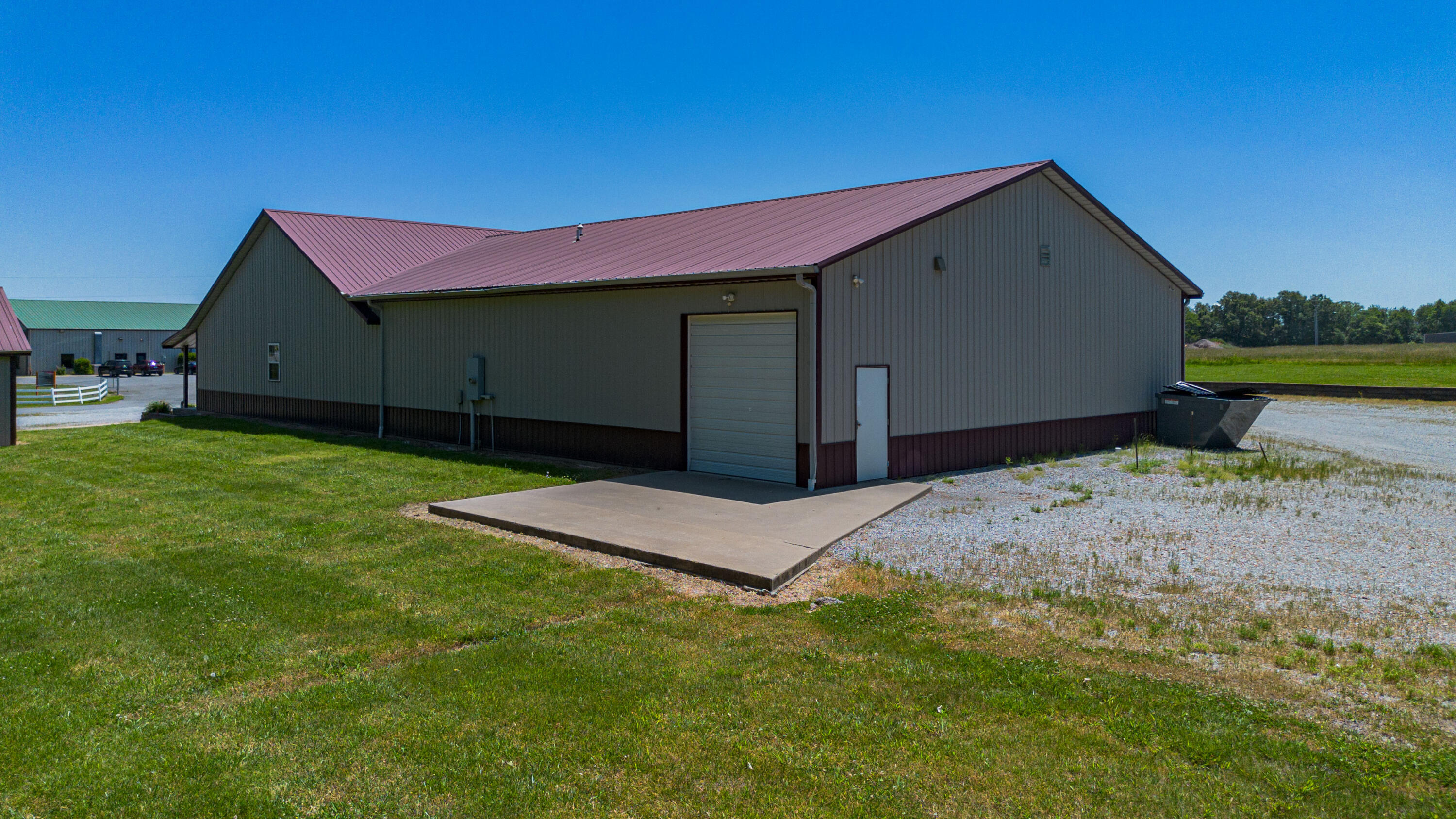 71 Commerce Drive Property Photo 10