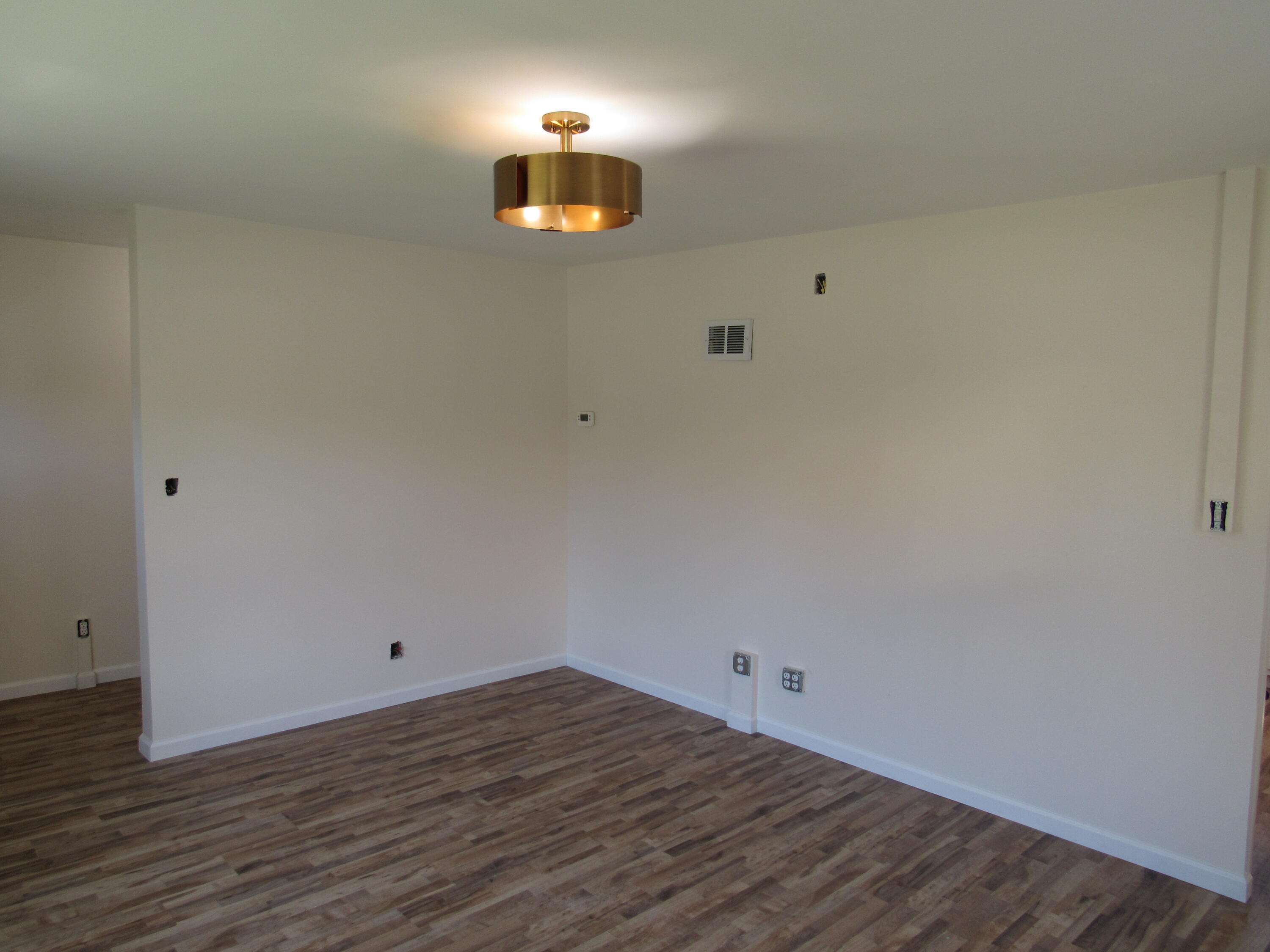 2607 Jackson Street Property Photo 6
