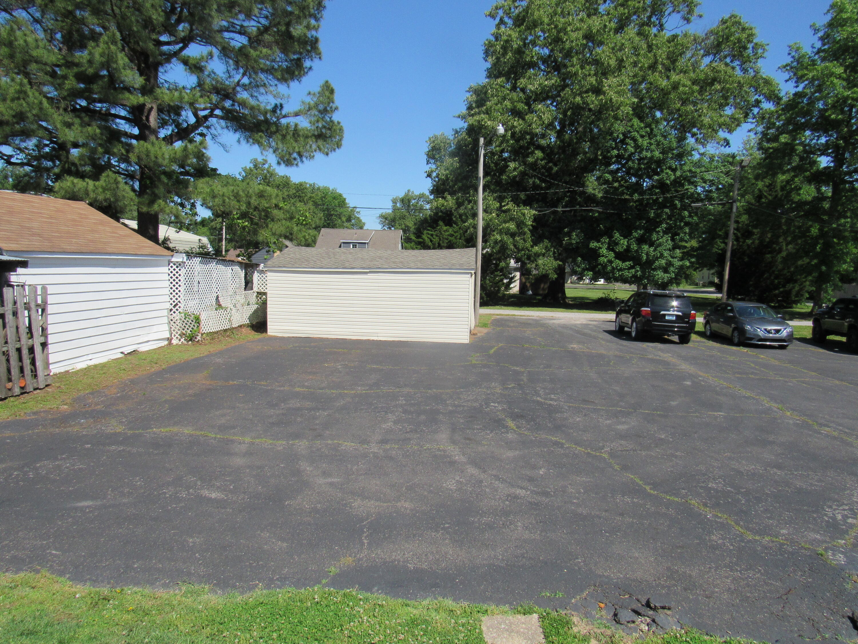 2607 Jackson Street Property Photo 14
