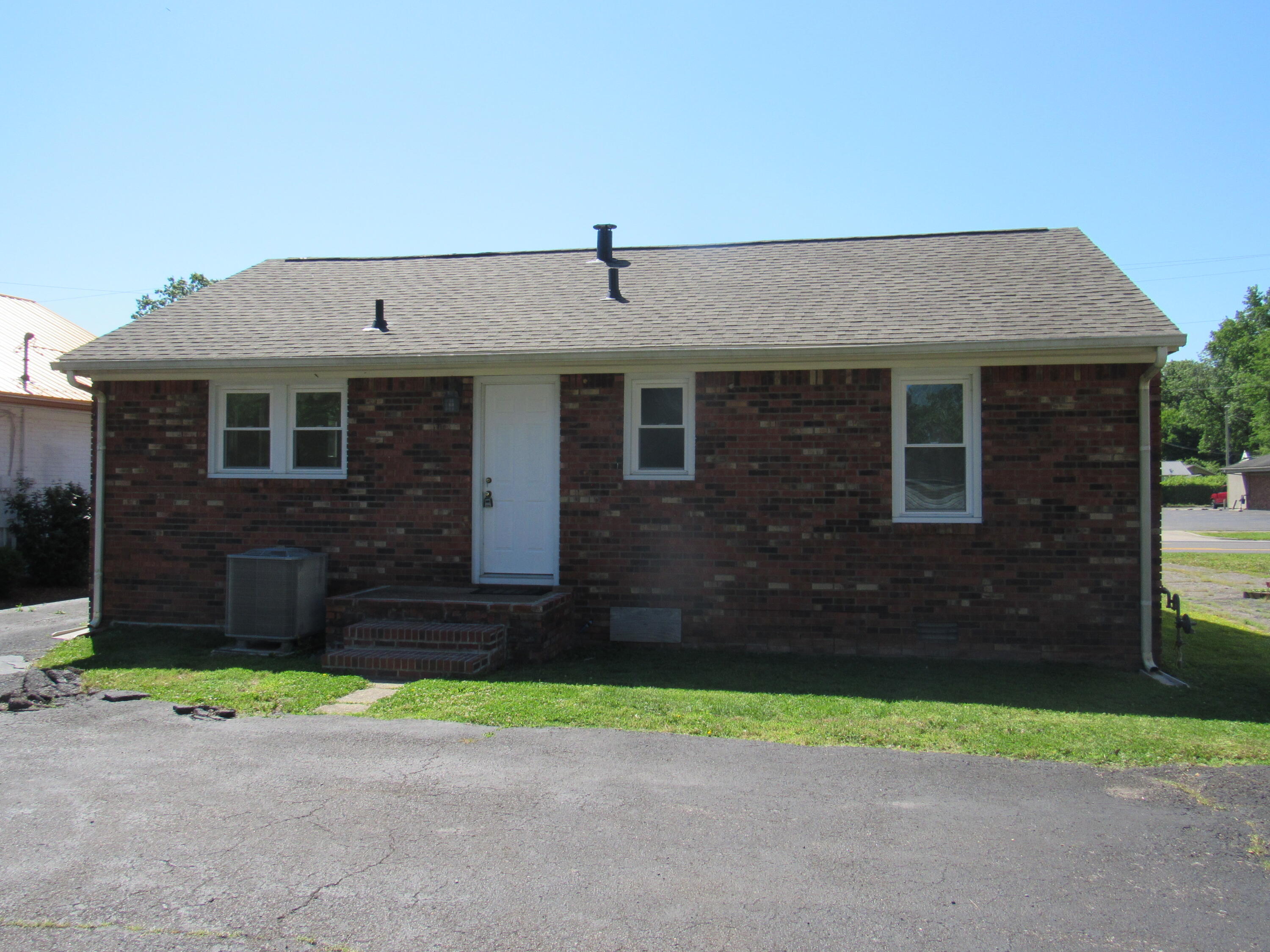 2607 Jackson Street Property Photo 15