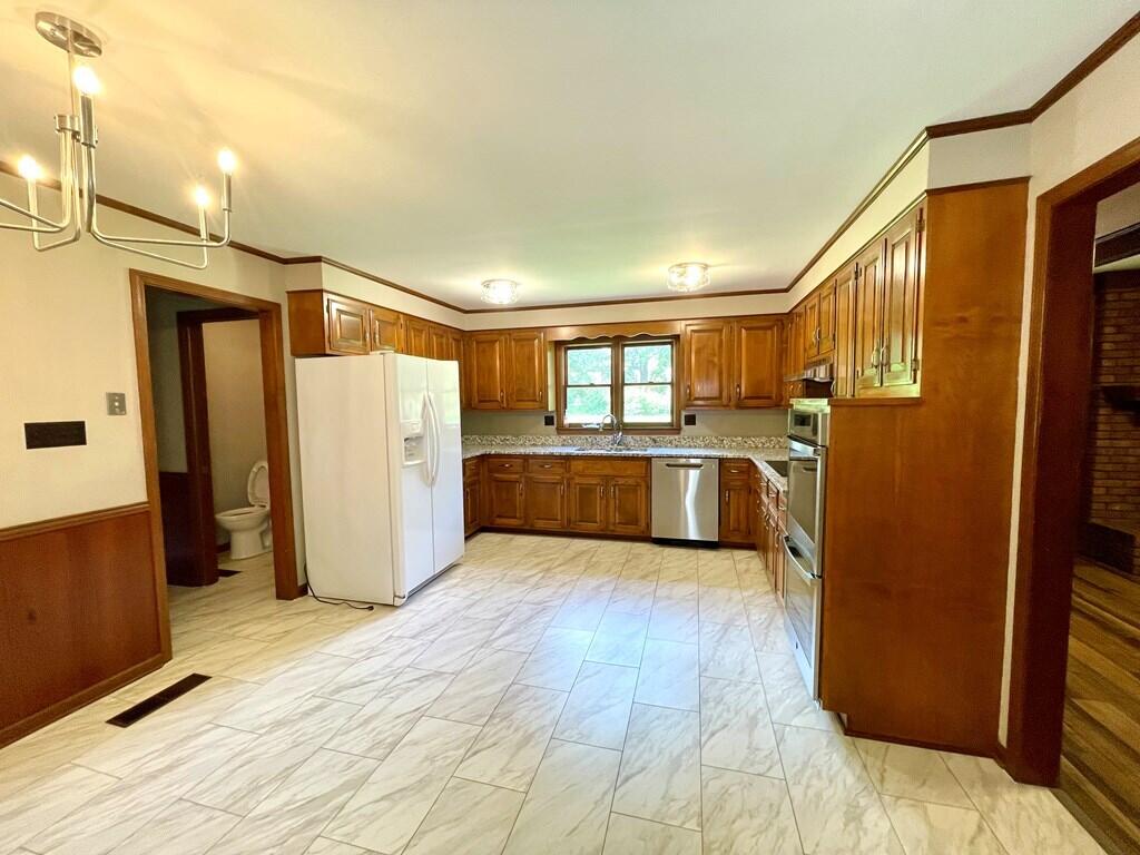 205 Browning Place Property Photo 6
