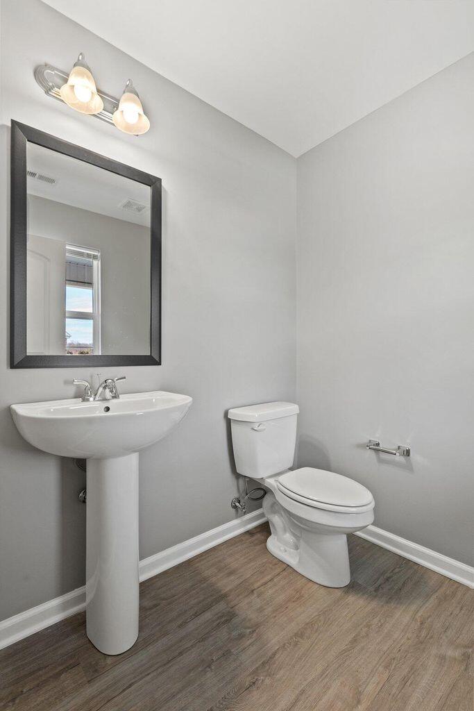 6080 Arbor Wds Way Property Photo 7