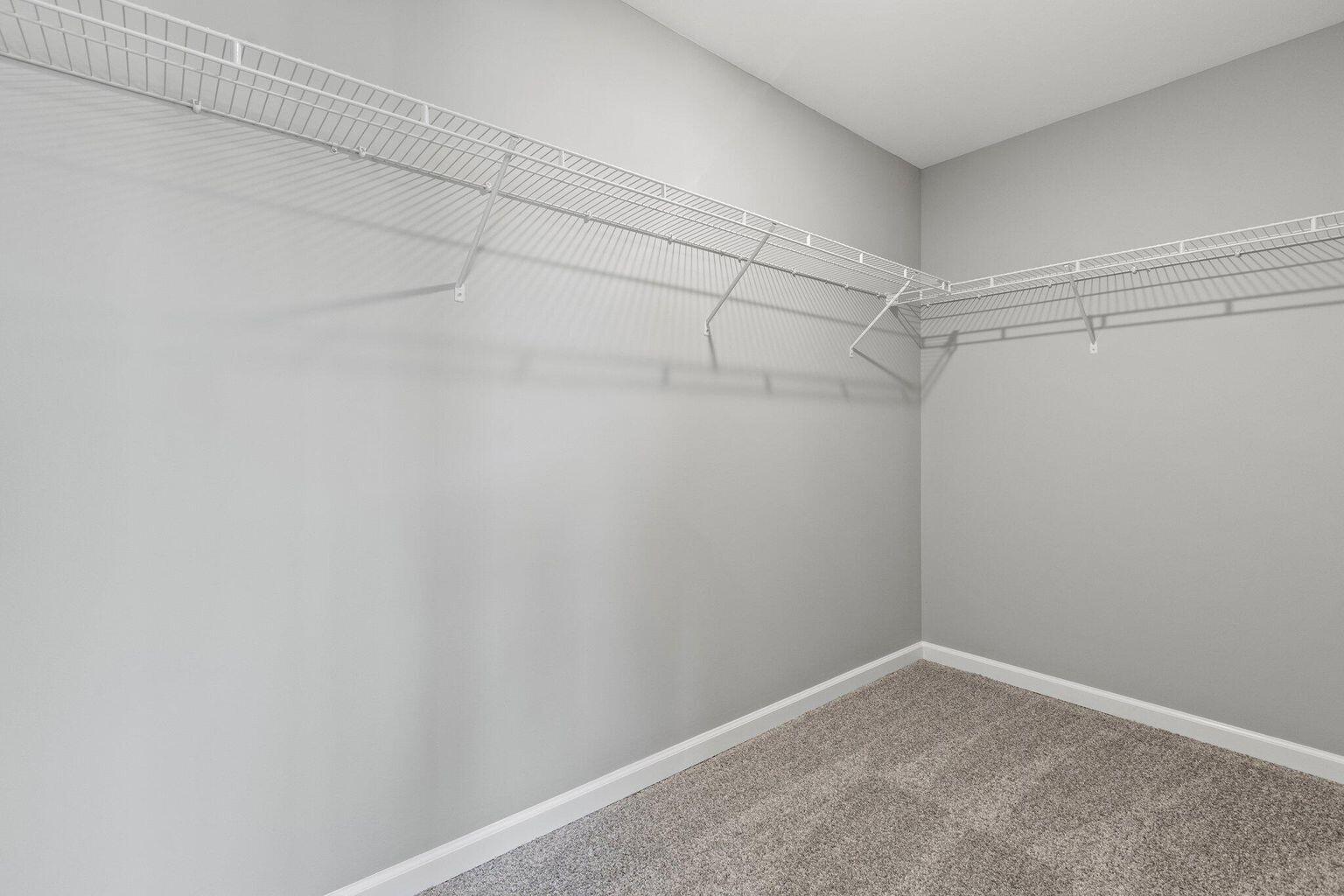 6080 Arbor Wds Way Property Photo 13