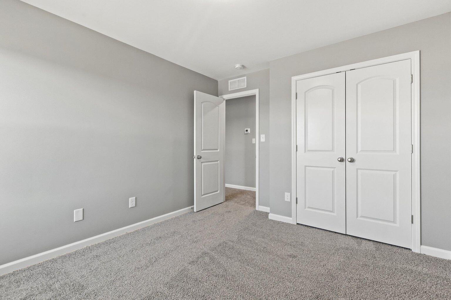 6080 Arbor Wds Way Property Photo 15